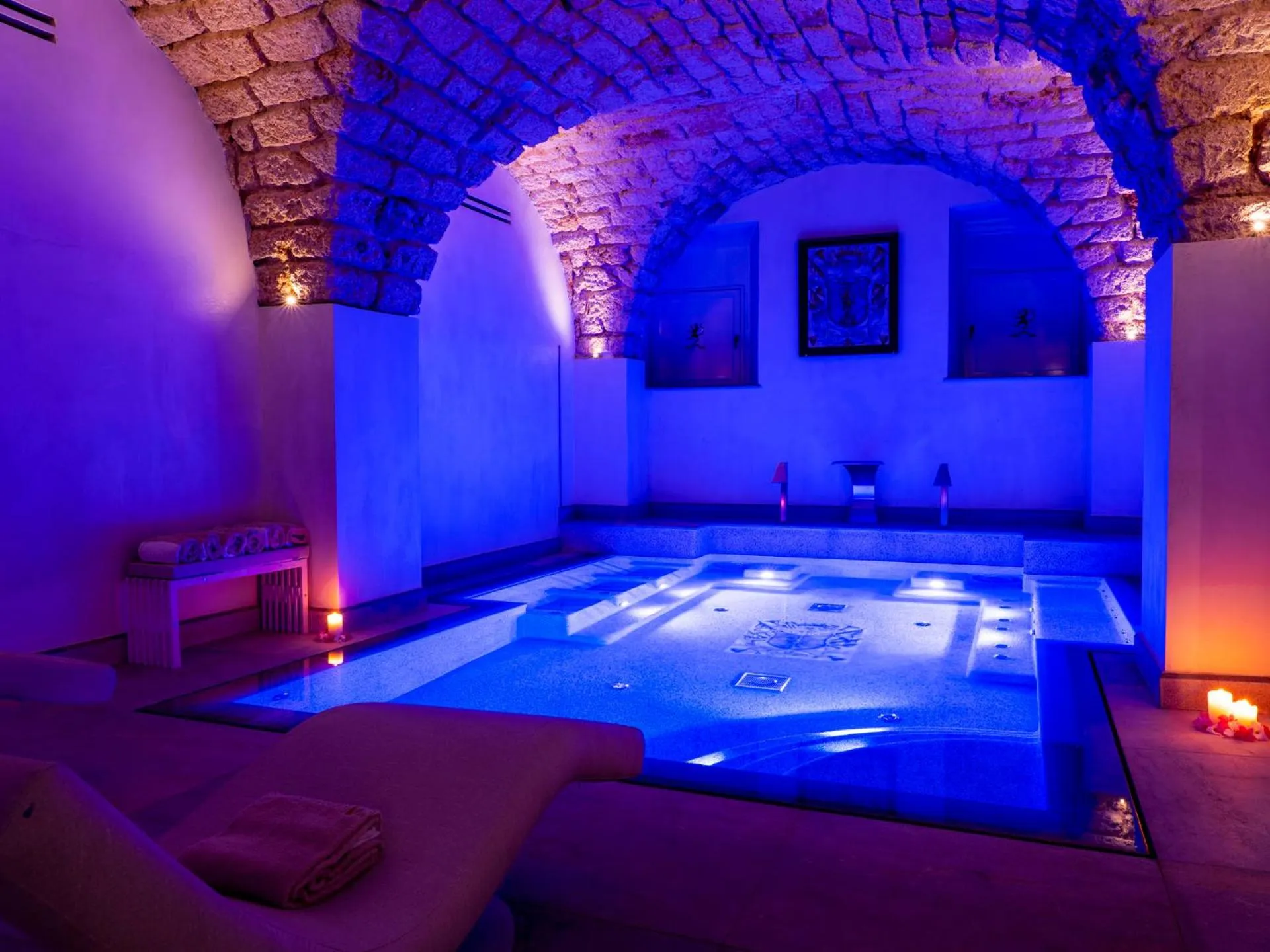 Hot Tub in Villa del Gattopardo