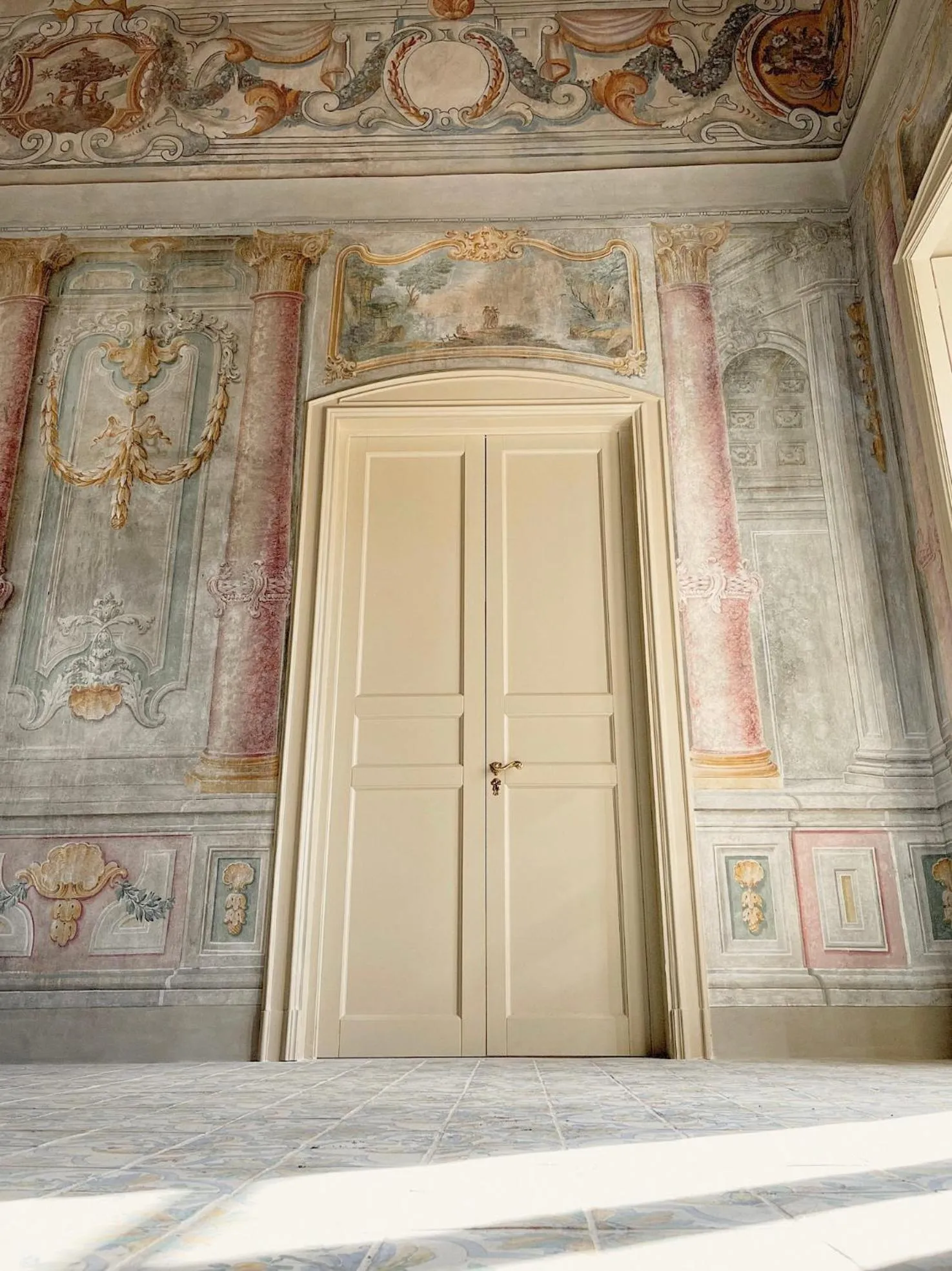 Decorative detail in Villa del Gattopardo