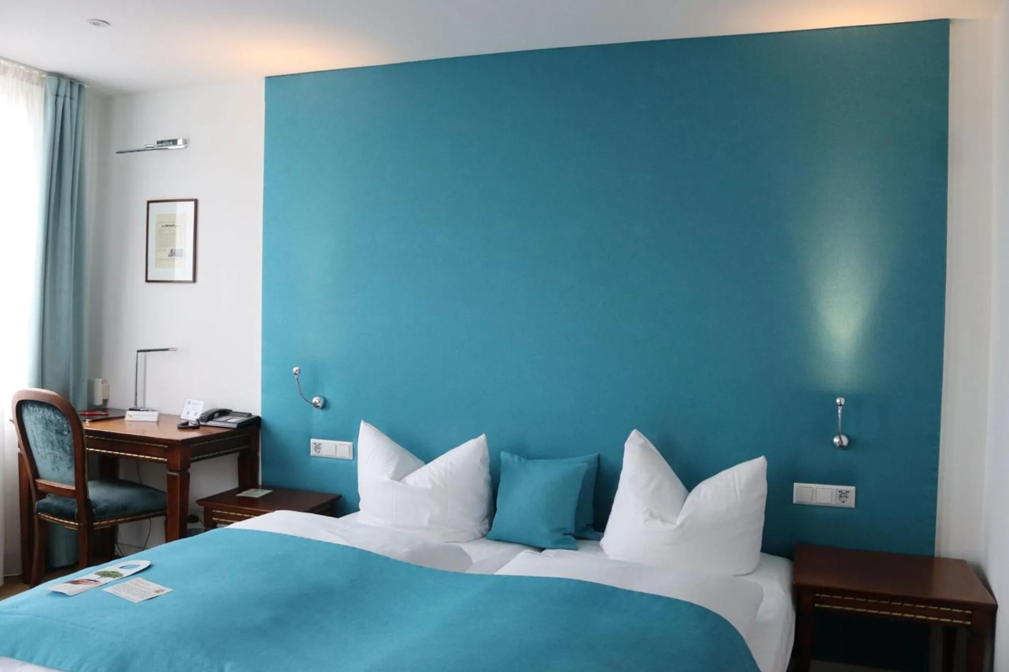 Bedroom, Bed in Hotel Am Schloss *** Superior