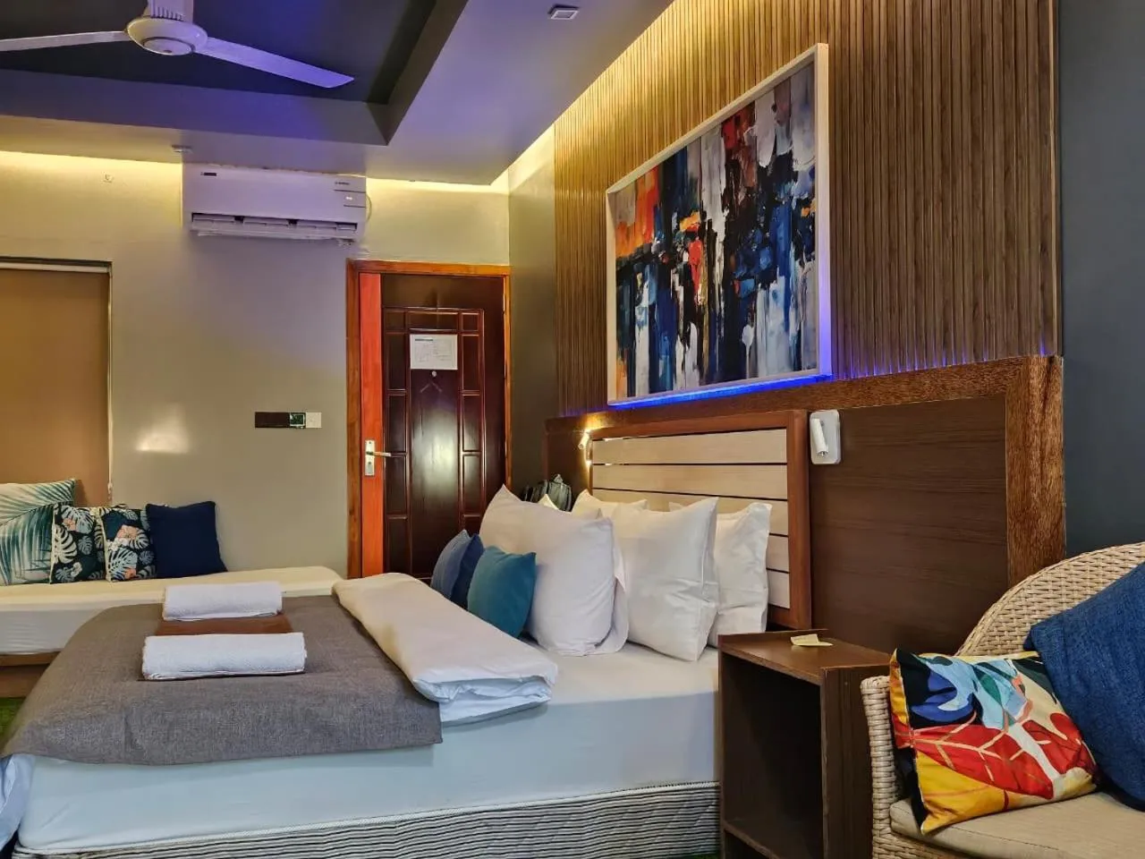 Bed in Maamadi Boutique