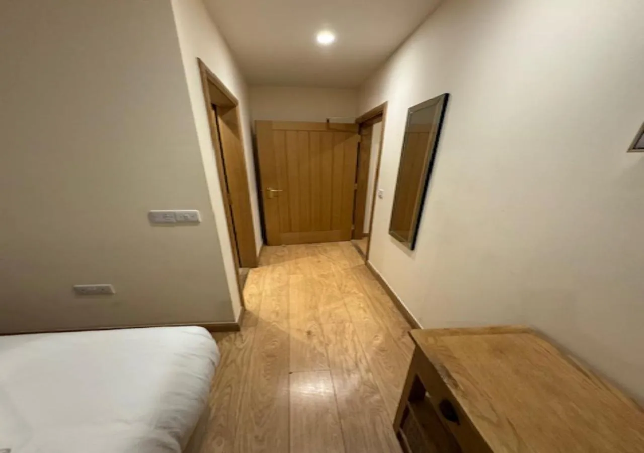 Bedroom, Bed in Waverley Inn Holiday Apartments