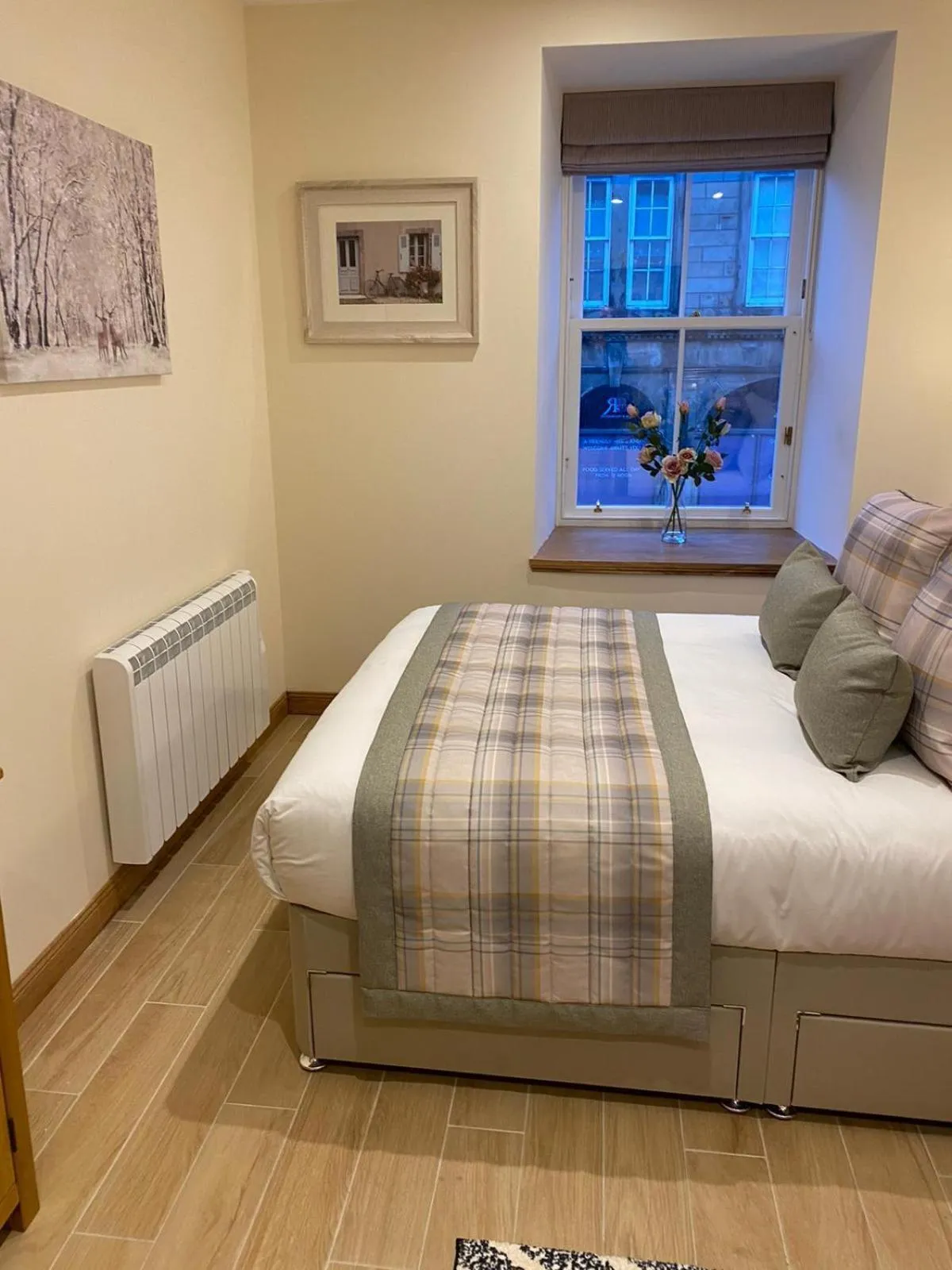 Bedroom, Bed in Waverley Inn Holiday Apartments