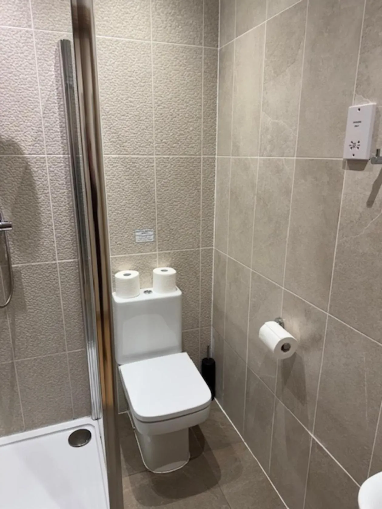 Bathroom in Waverley Inn Holiday Apartments