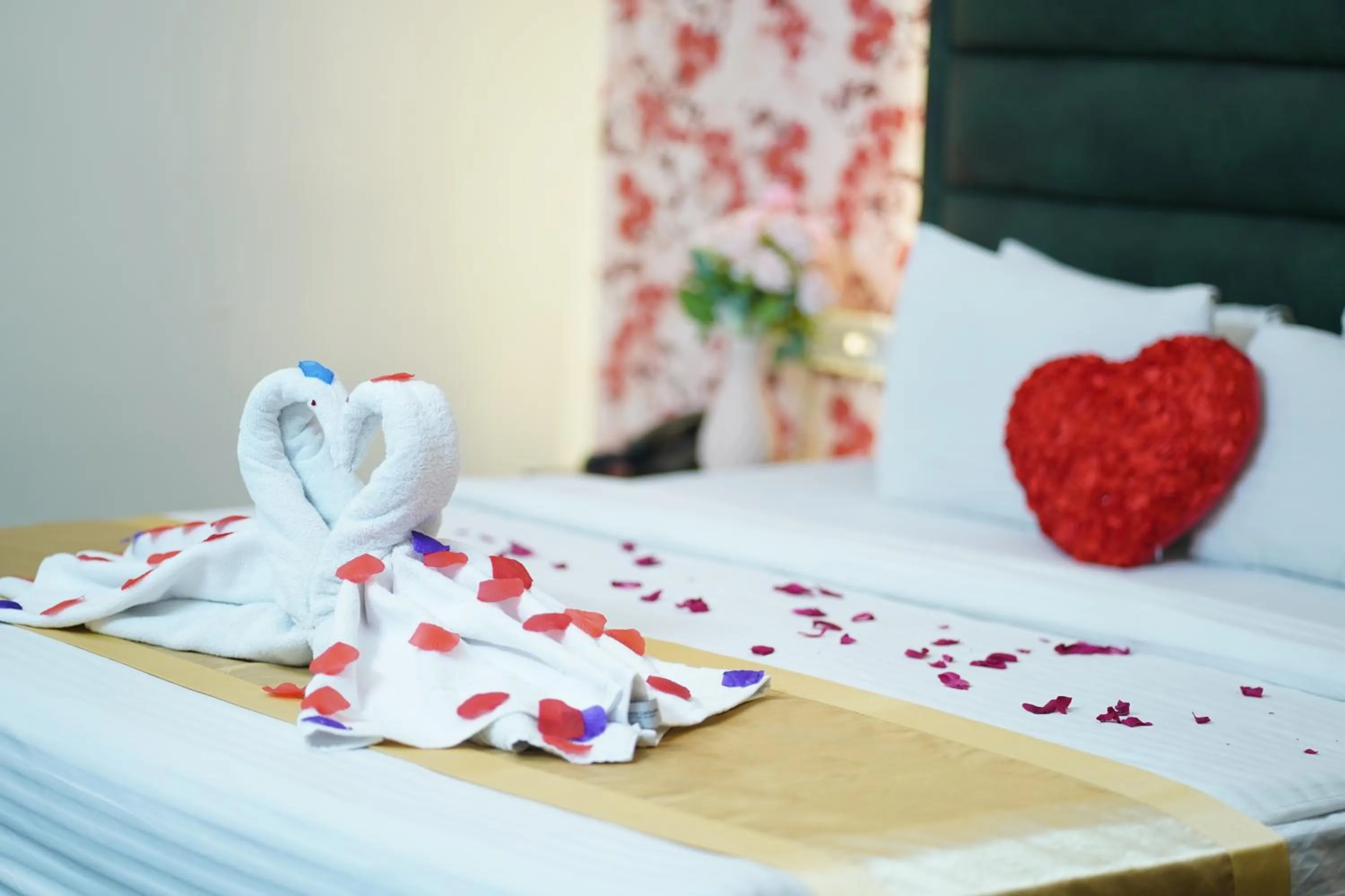 Bed in Grand Mostafa Hotel Ababil