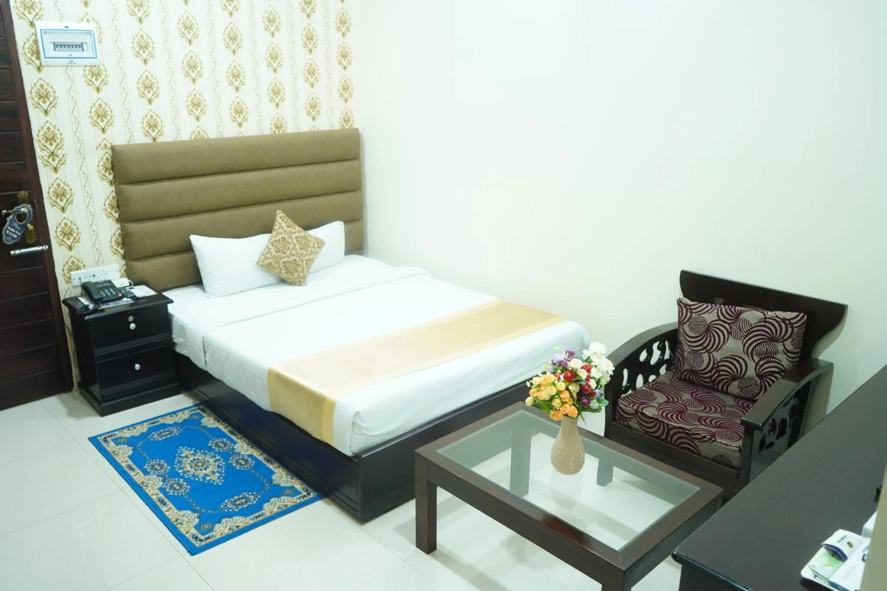 Bed in Grand Mostafa Hotel Ababil