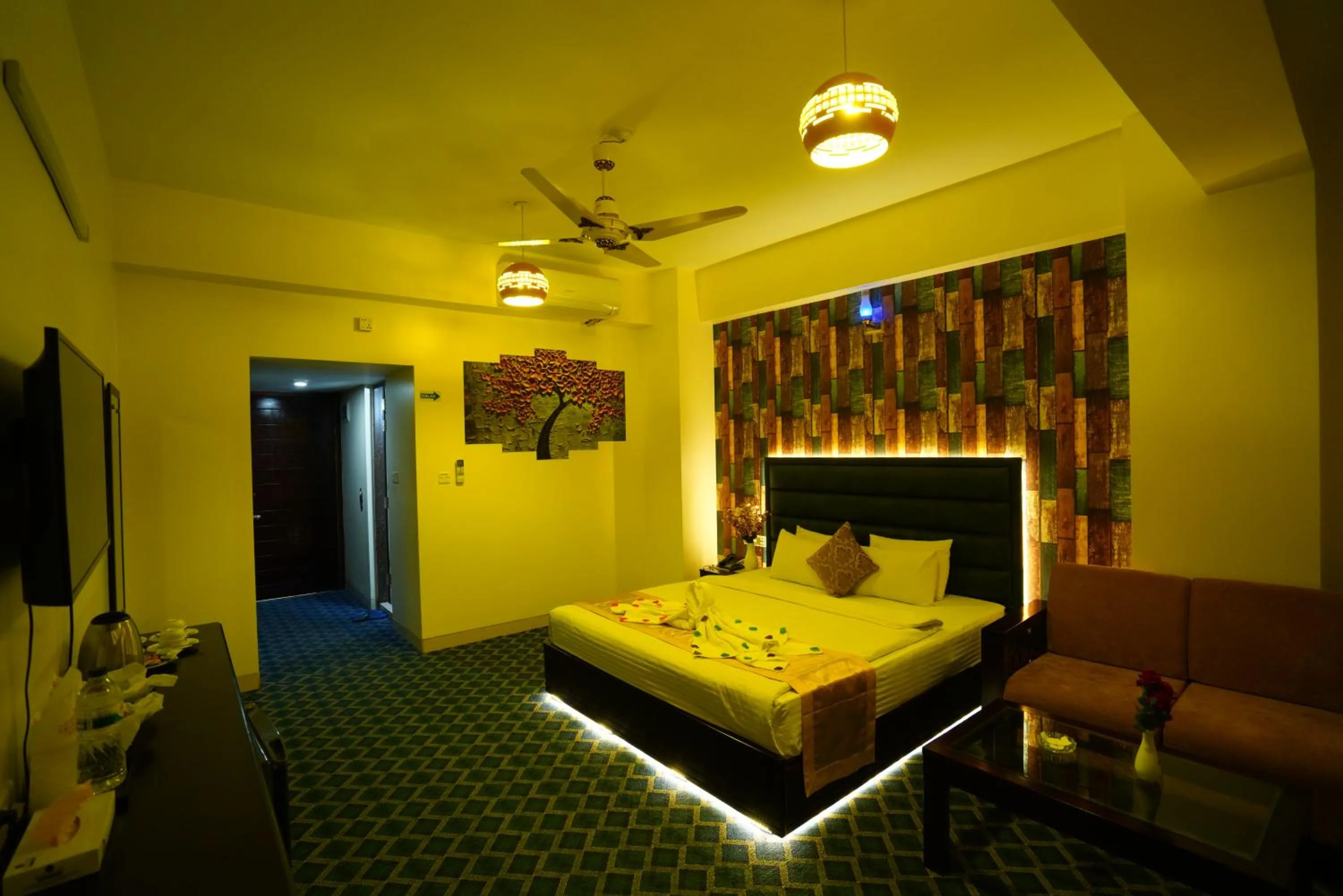 Bed in Grand Mostafa Hotel Ababil