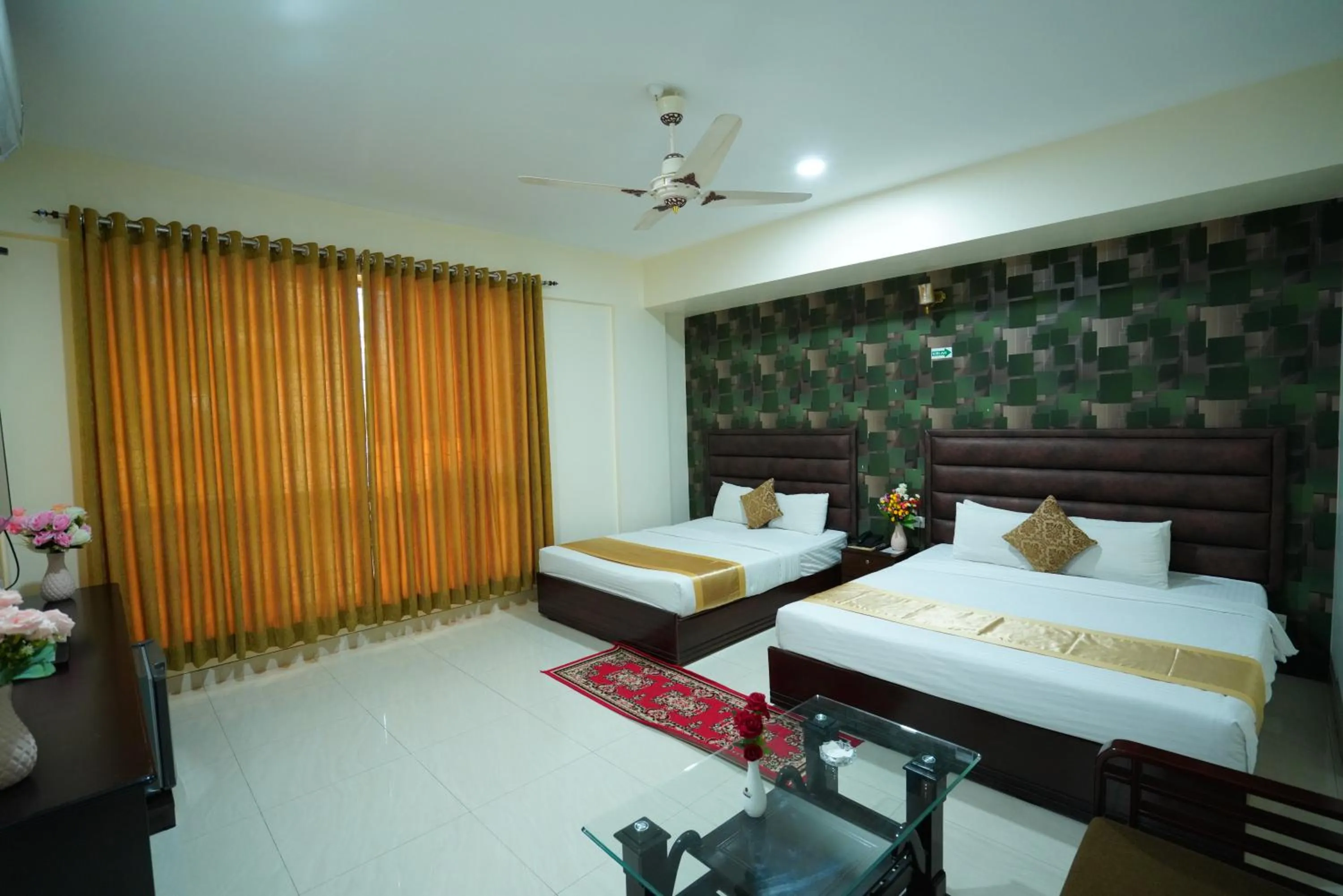 Bed in Grand Mostafa Hotel Ababil