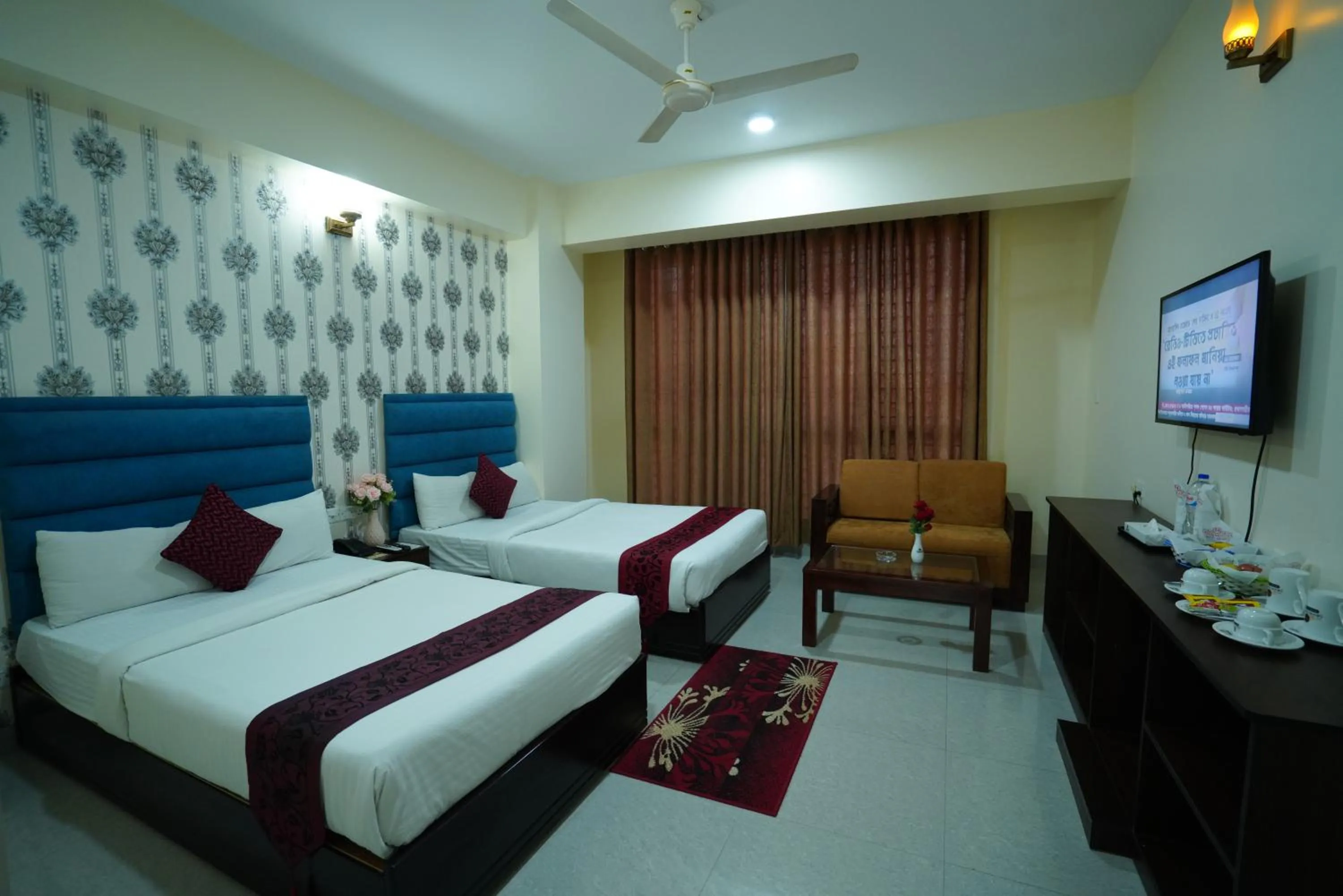 Bed in Grand Mostafa Hotel Ababil