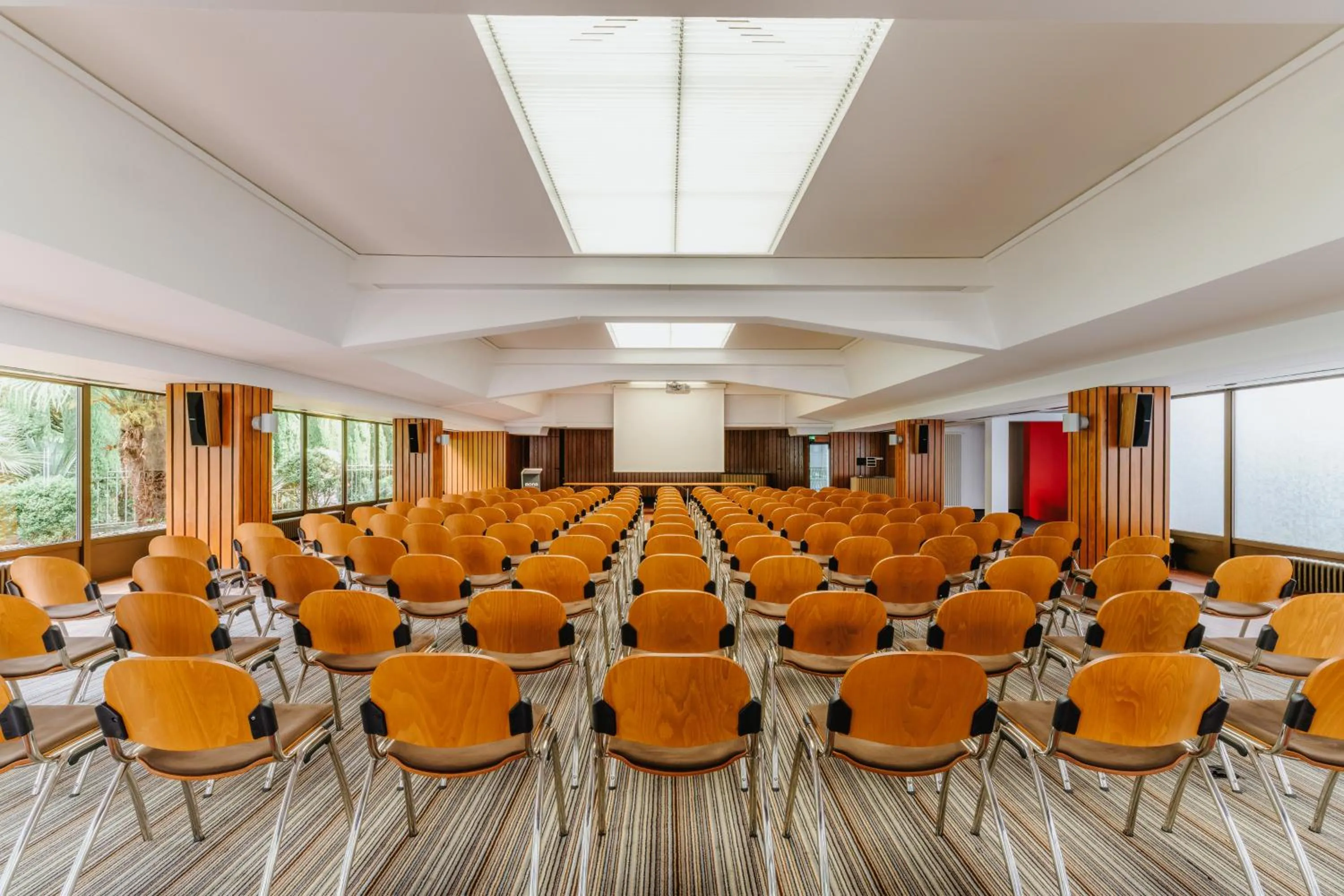 Meeting/conference room in Hotel Mona