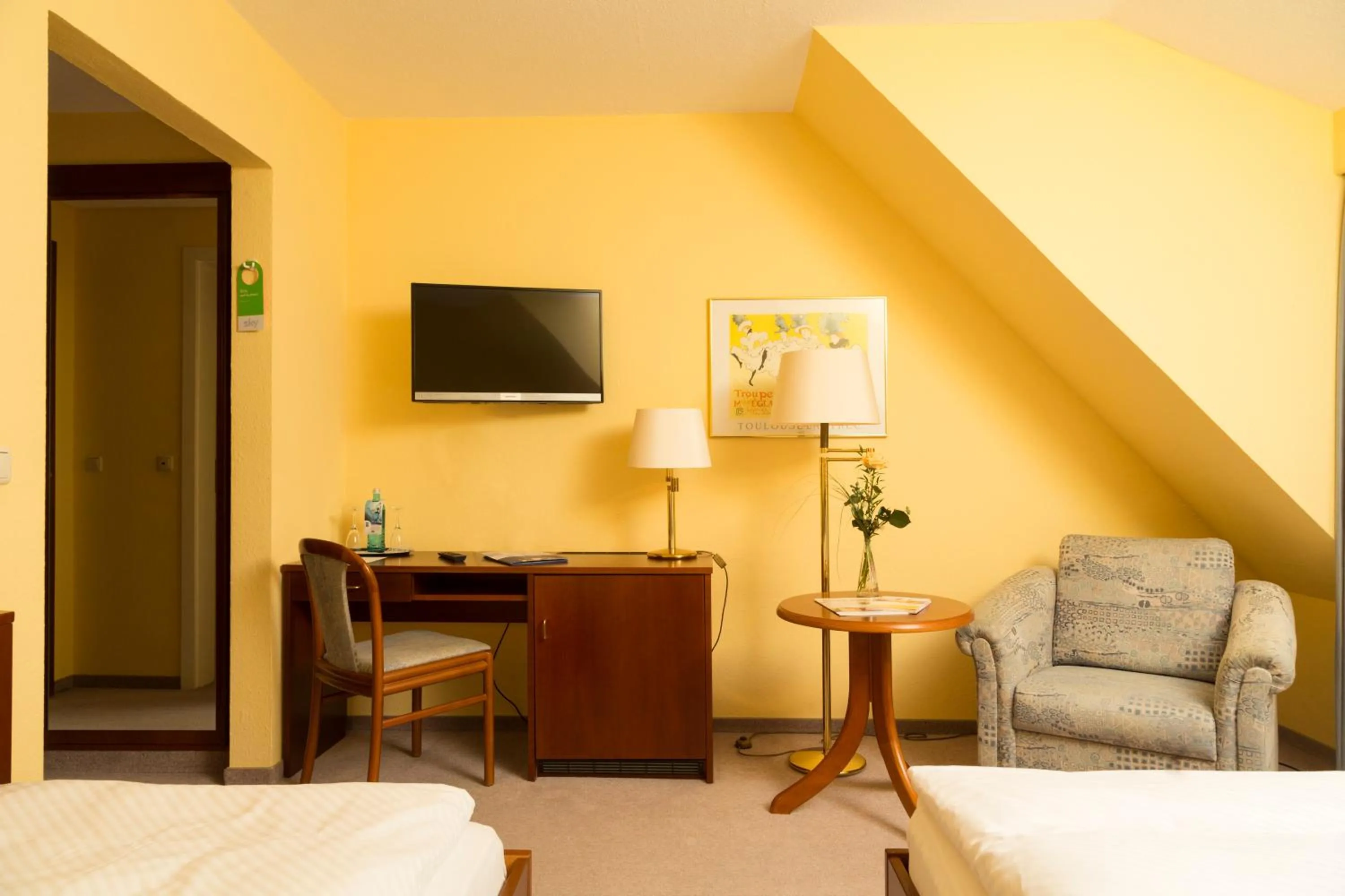 TV and multimedia, Bed in Ringhotel Residenz Wittmund