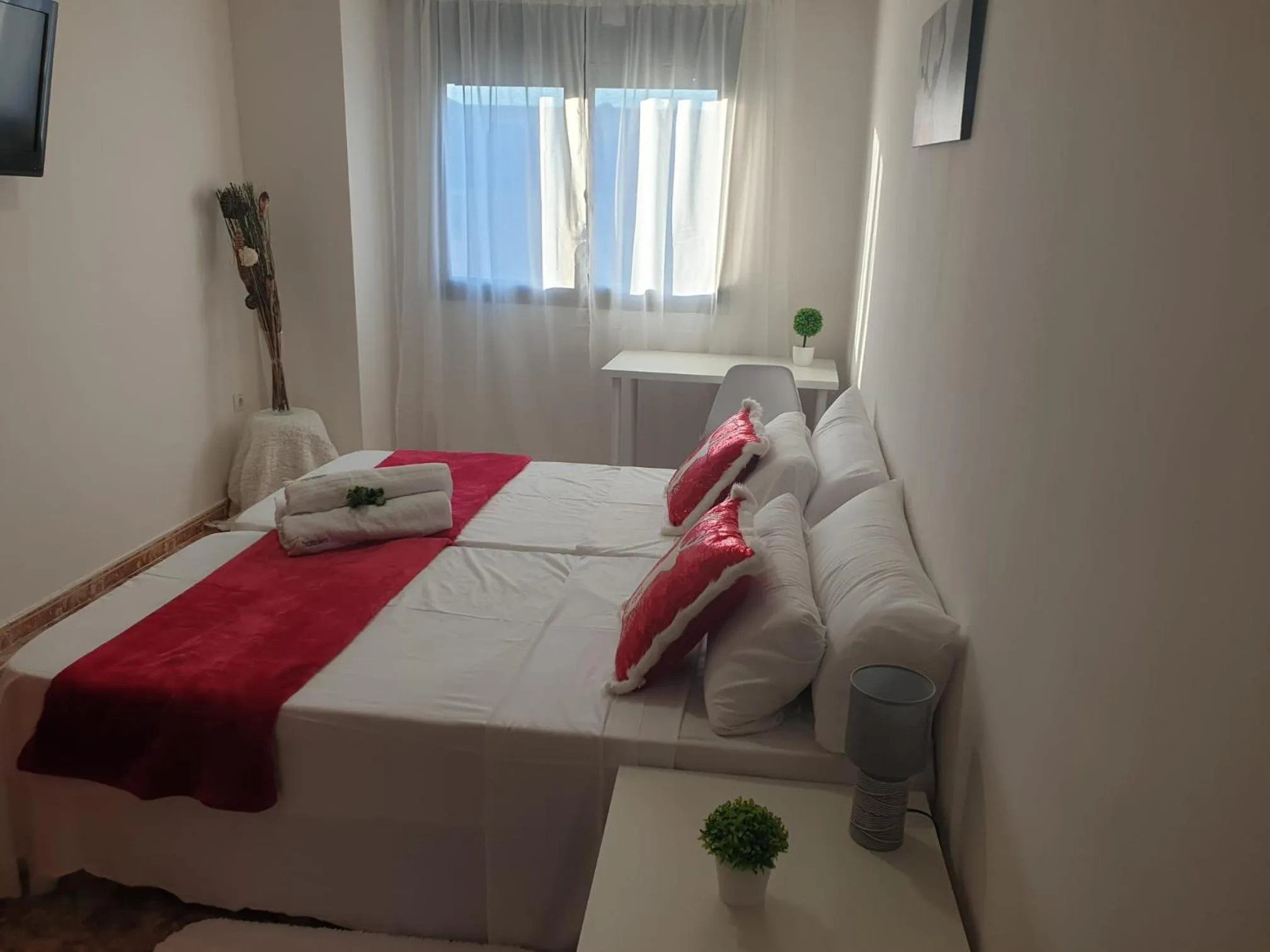 Bedroom, Bed in Hotel M5 Valencia Aeropuerto