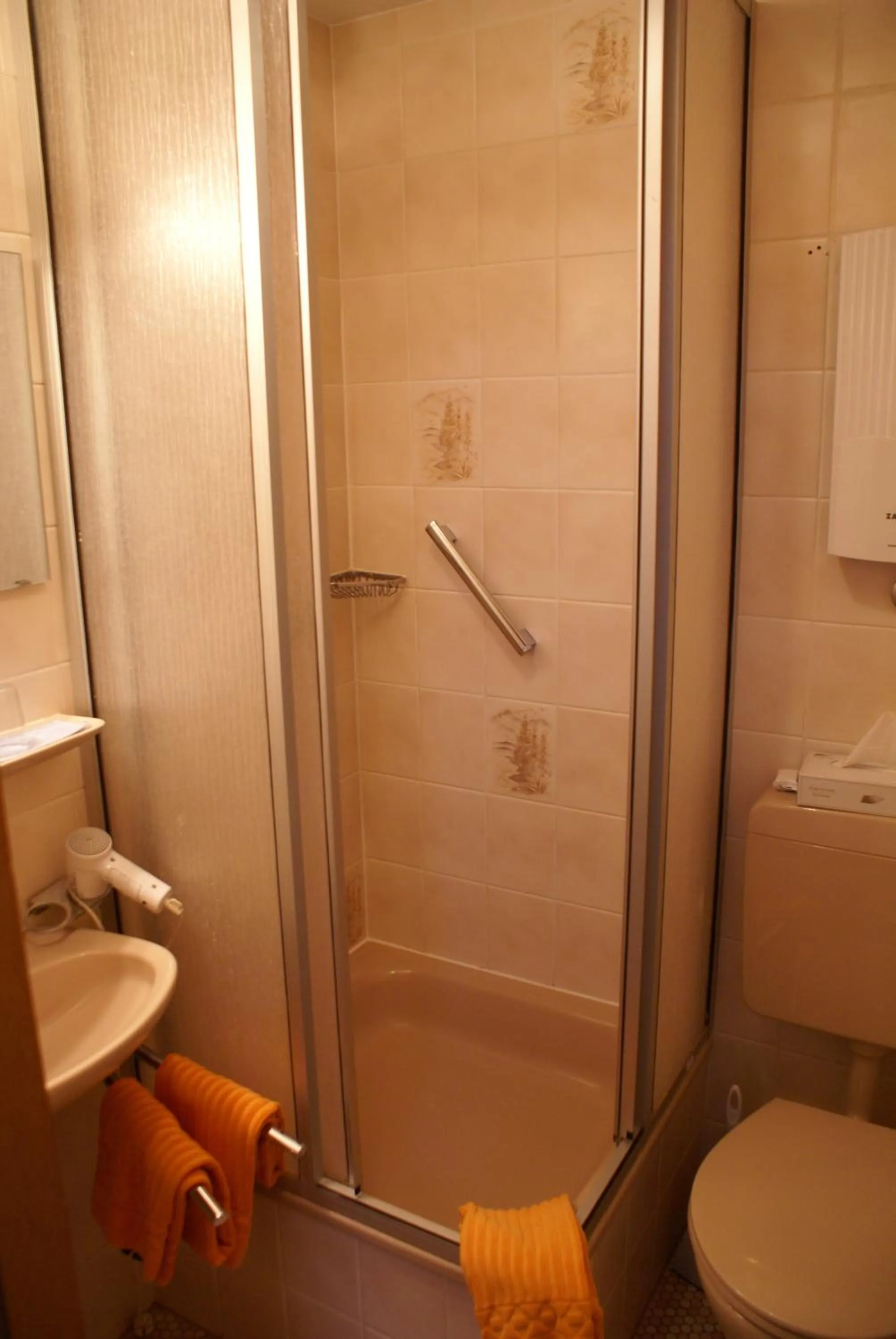 Bathroom in Hotel Sonnenhof