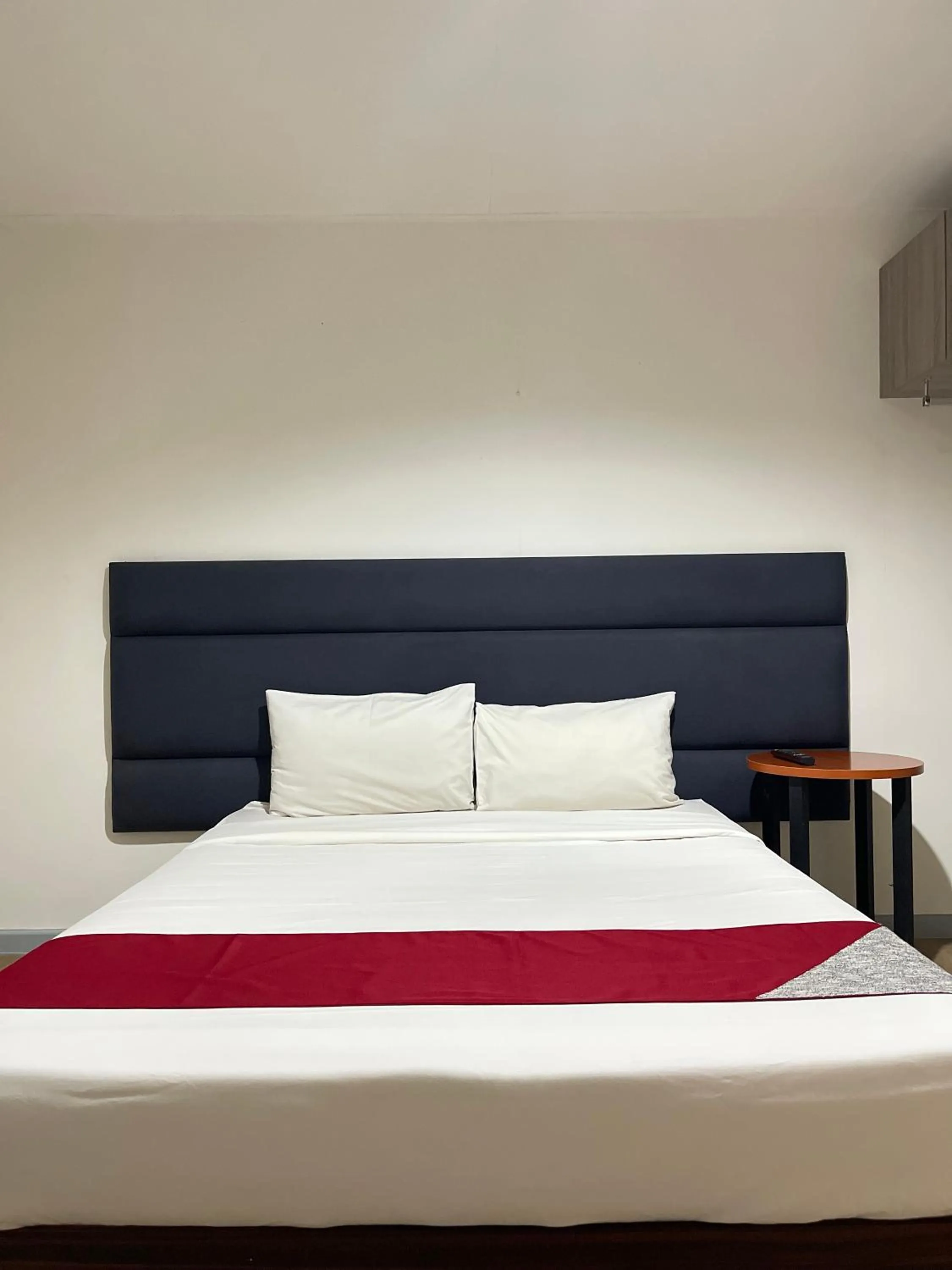 Bed in Anex Hotel near US Embassy