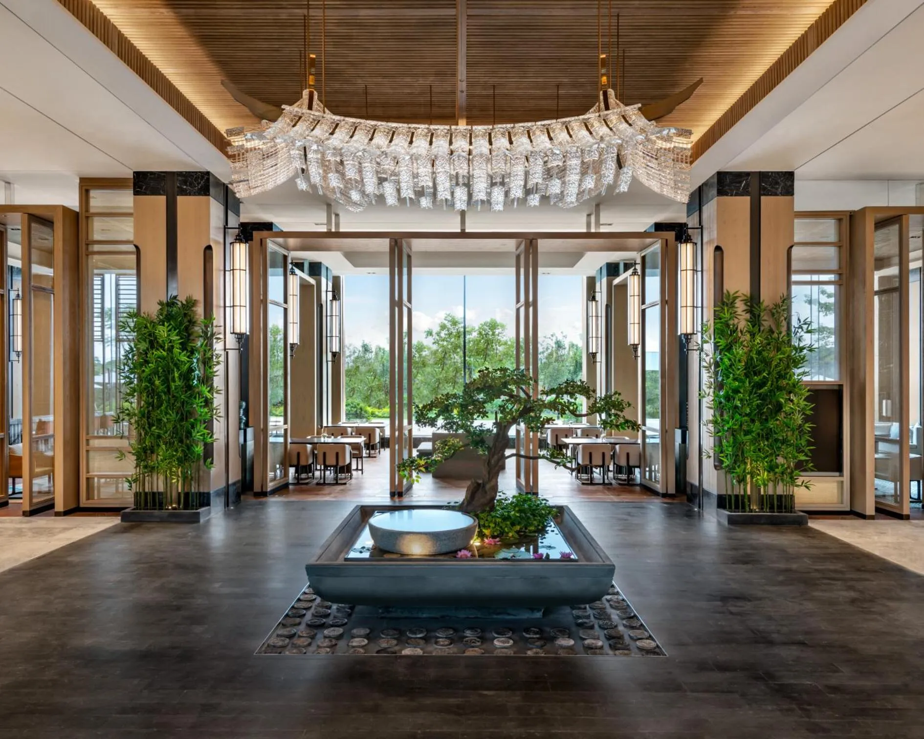 Decorative detail in Shangri-La Putian Onsen Resort Hotel