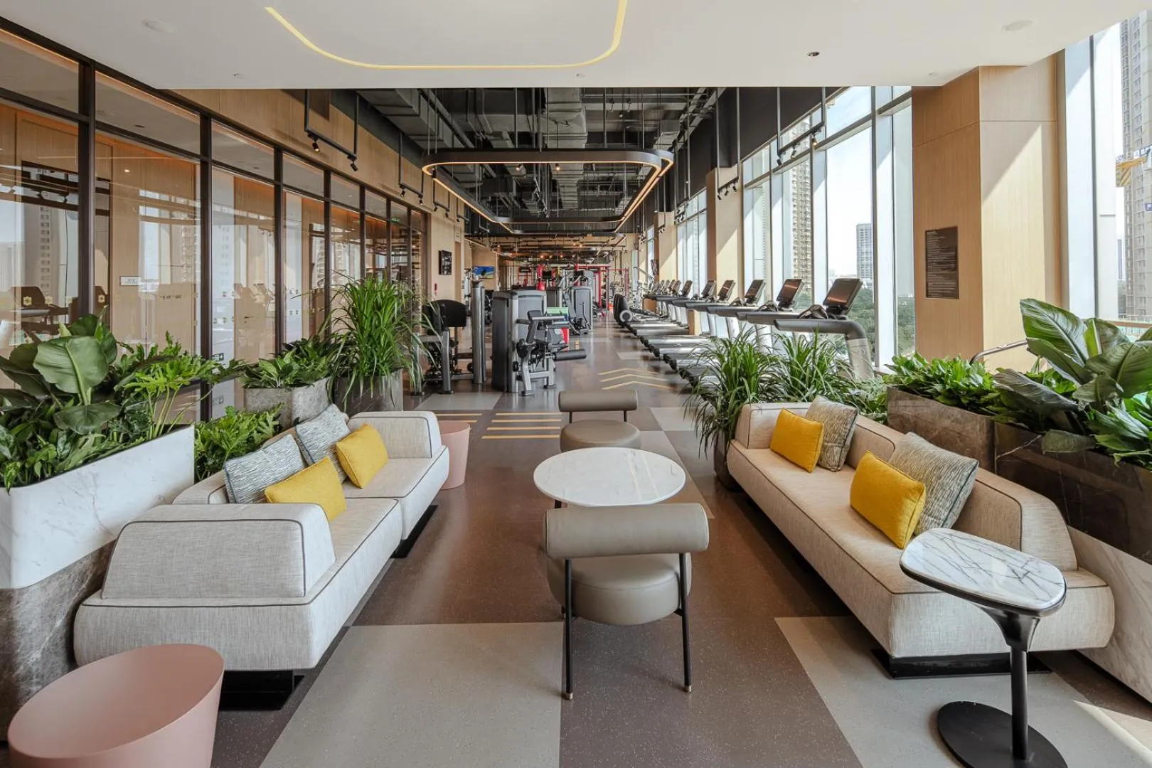 Fitness centre/facilities in Shangri-La Putian Onsen Resort Hotel