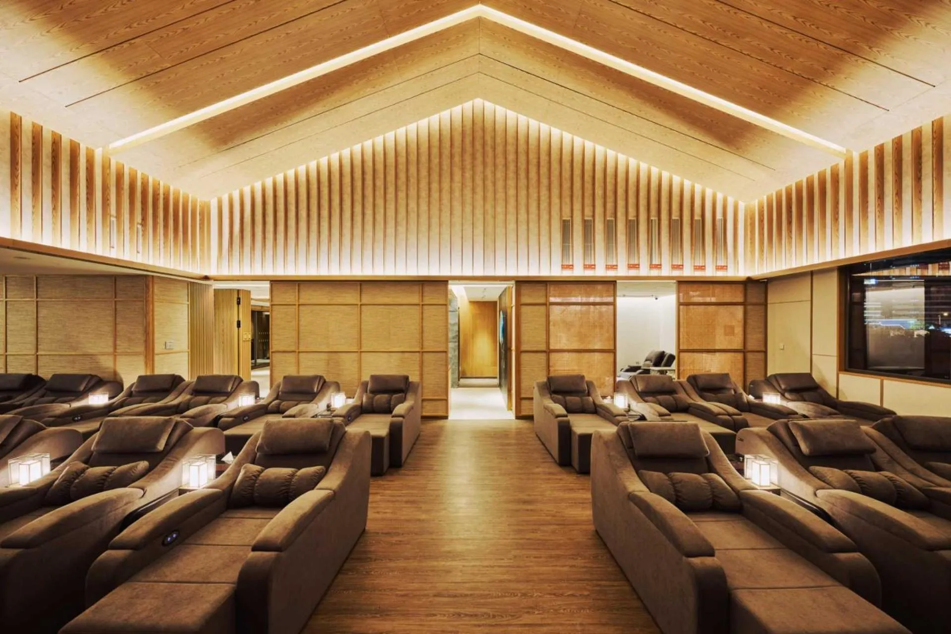 Hot Spring Bath in Shangri-La Putian Onsen Resort Hotel