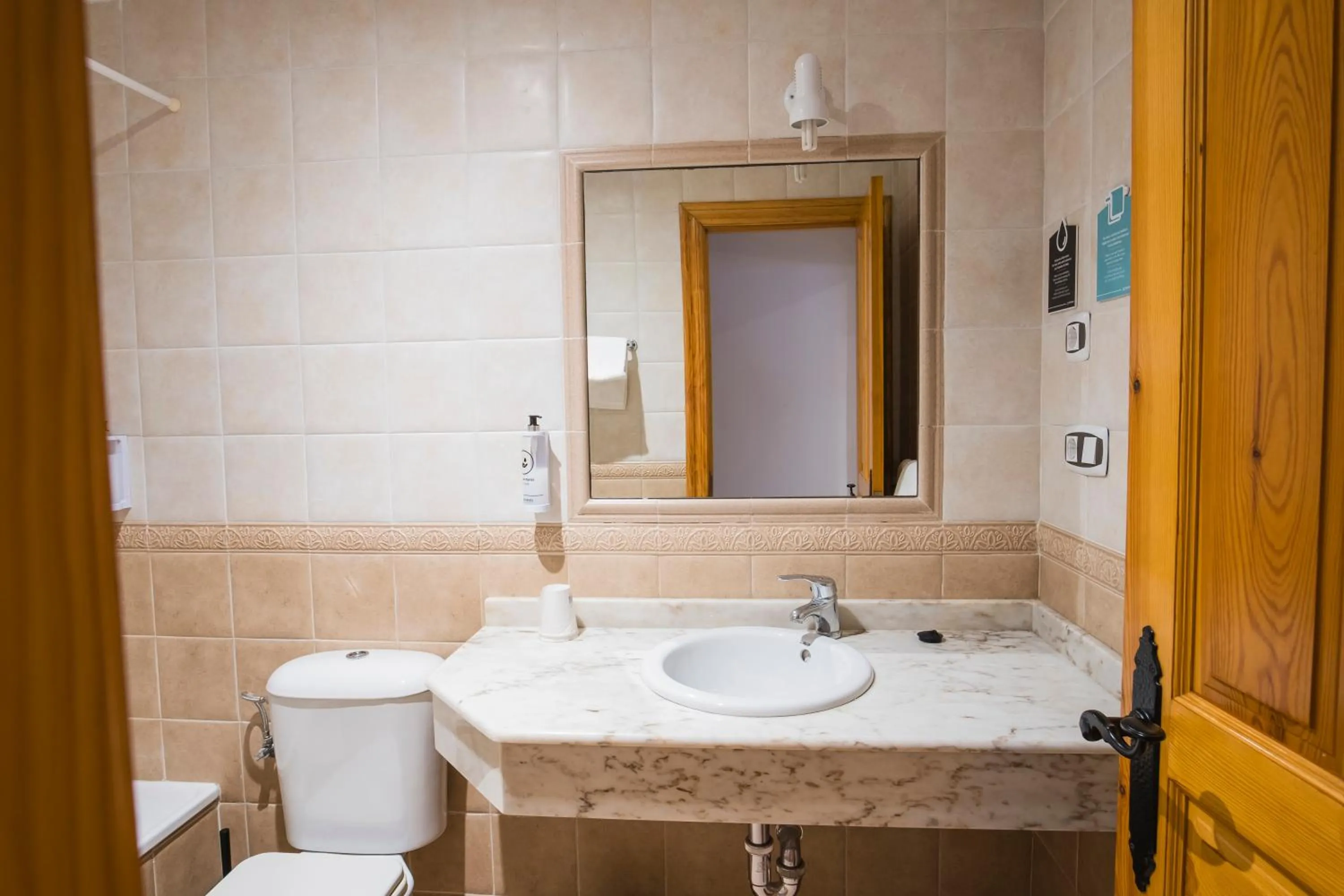 Bathroom in Hotel Alda Puerto Calderón