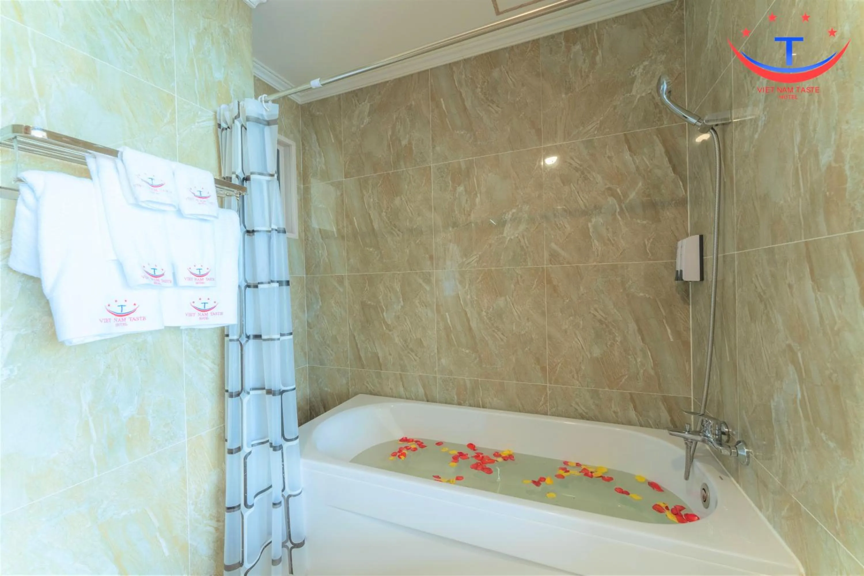 Bathroom in Vietnam Taste Hotel Quy Nhon - Beachfront