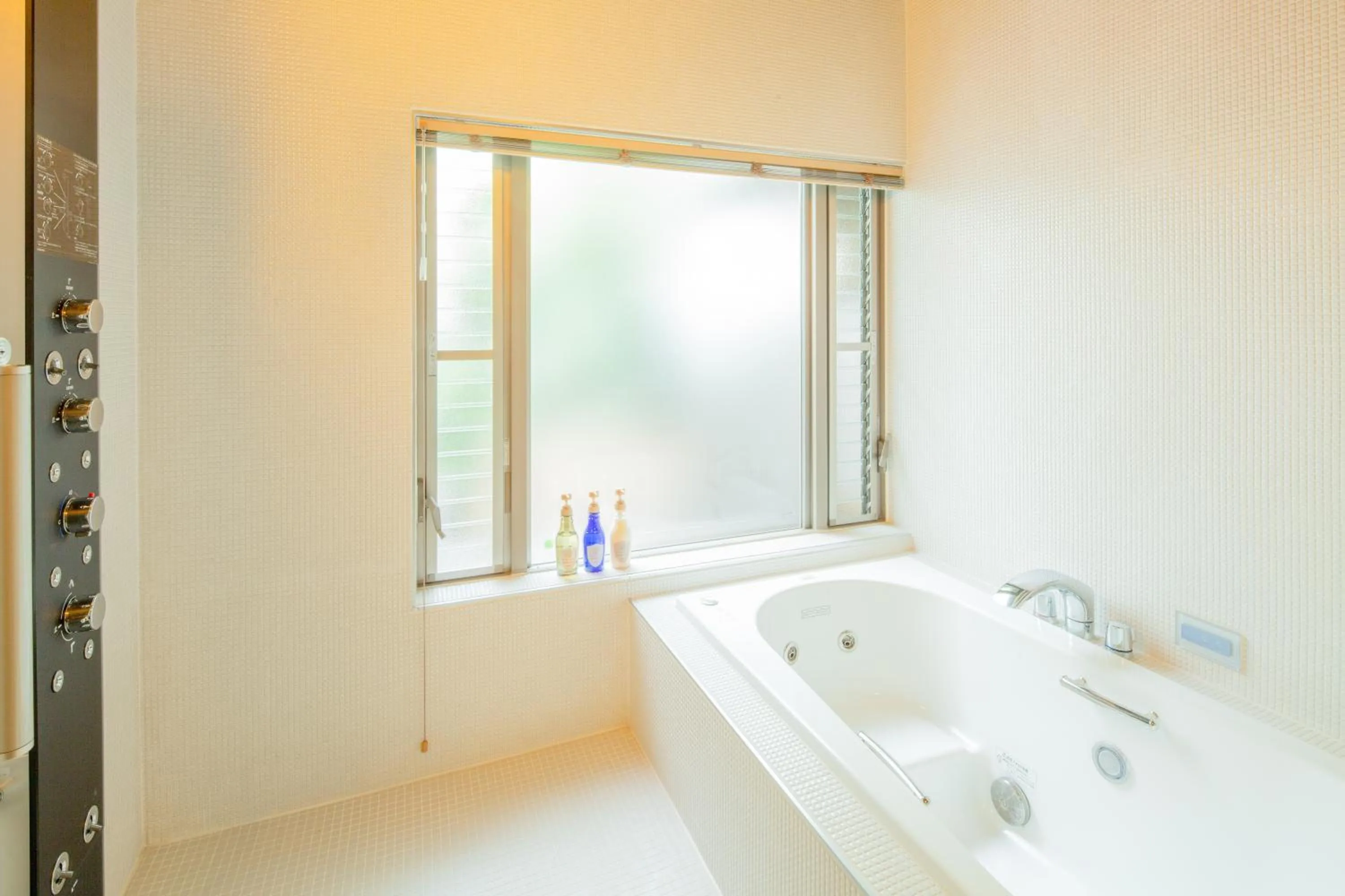 Bathroom in Suisui Garden Ryokan (in the Art Hotel Kokura New Tagawa)