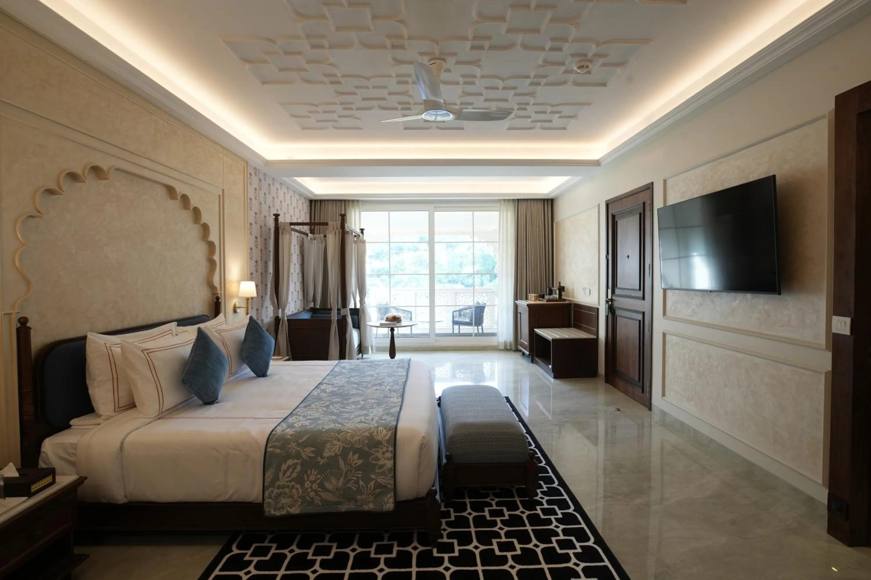 Communal lounge/ TV room, Bed in Sayaji Resorts & Spa Udaipur