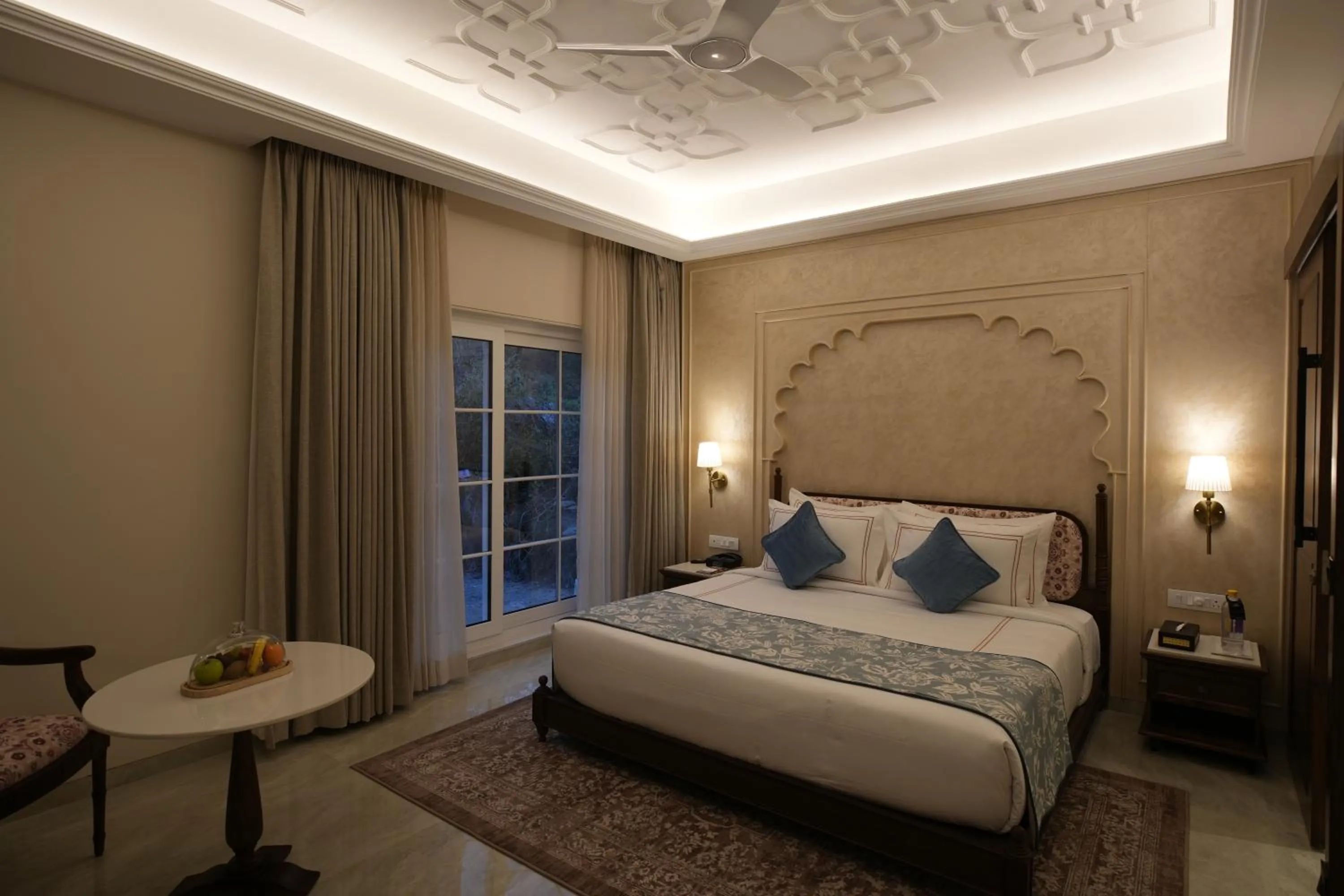 Bed in Sayaji Resorts & Spa Udaipur