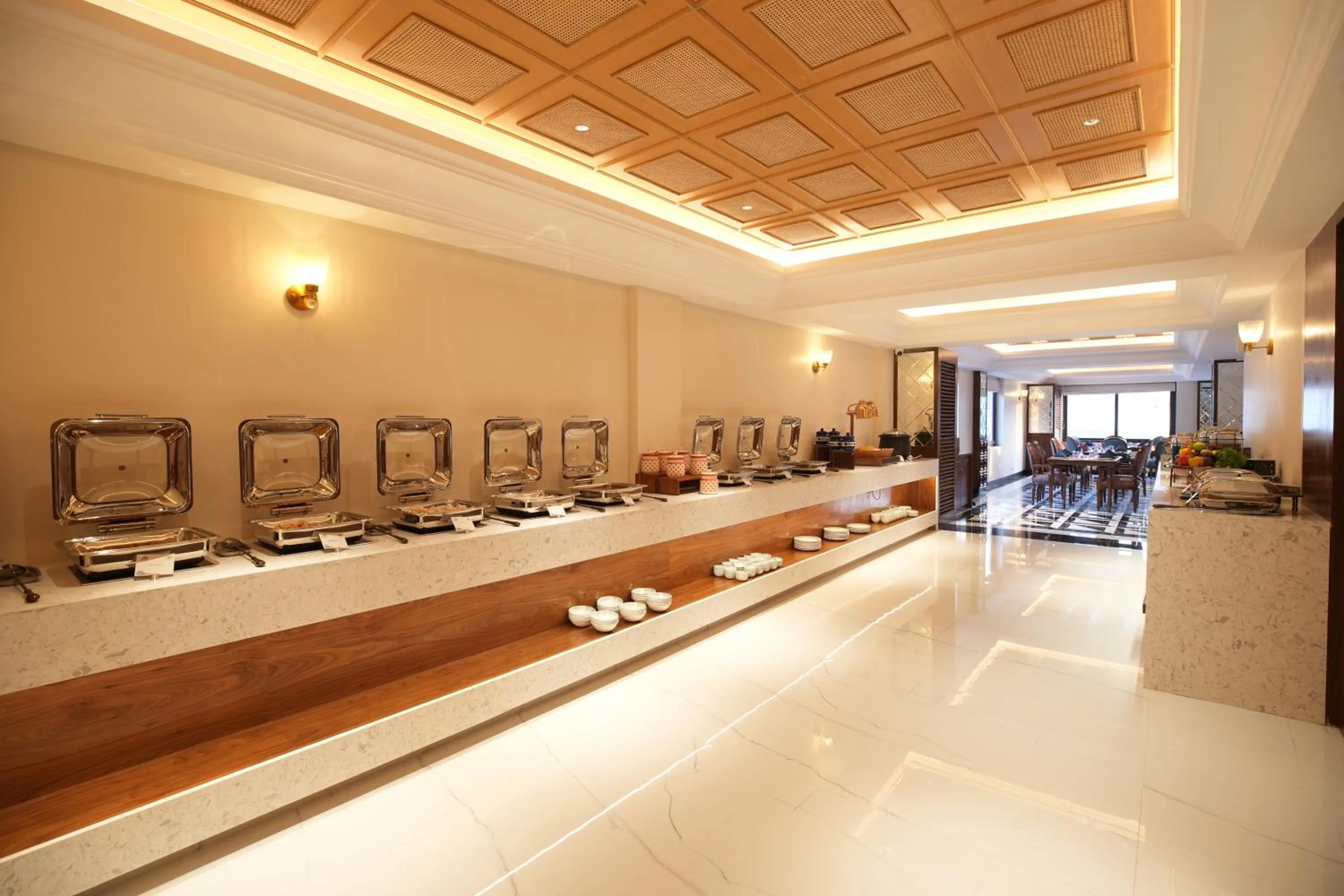 Restaurant/places to eat in Sayaji Resorts & Spa Udaipur