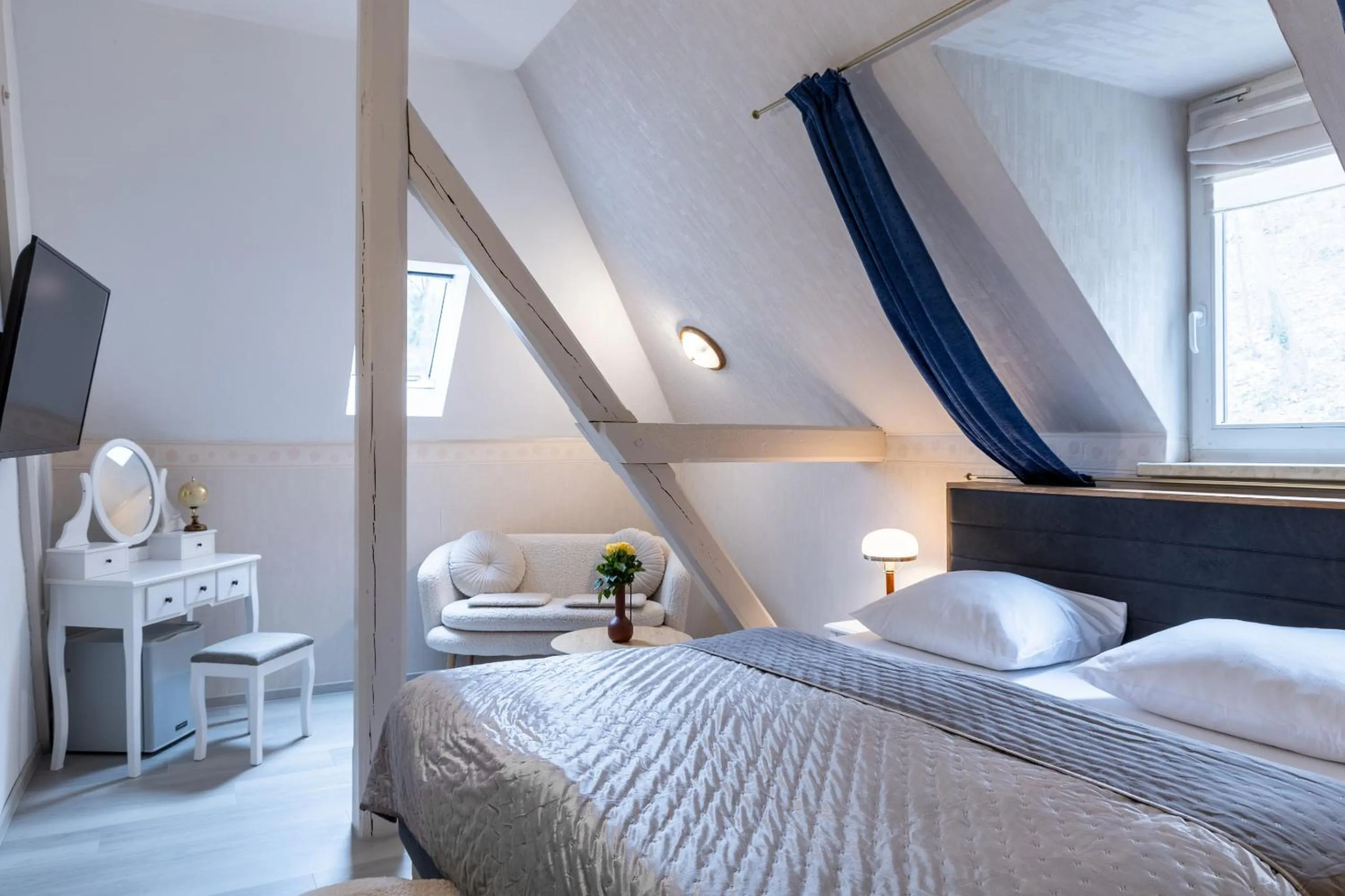 Bed in Schlossberg-Hotel Garni