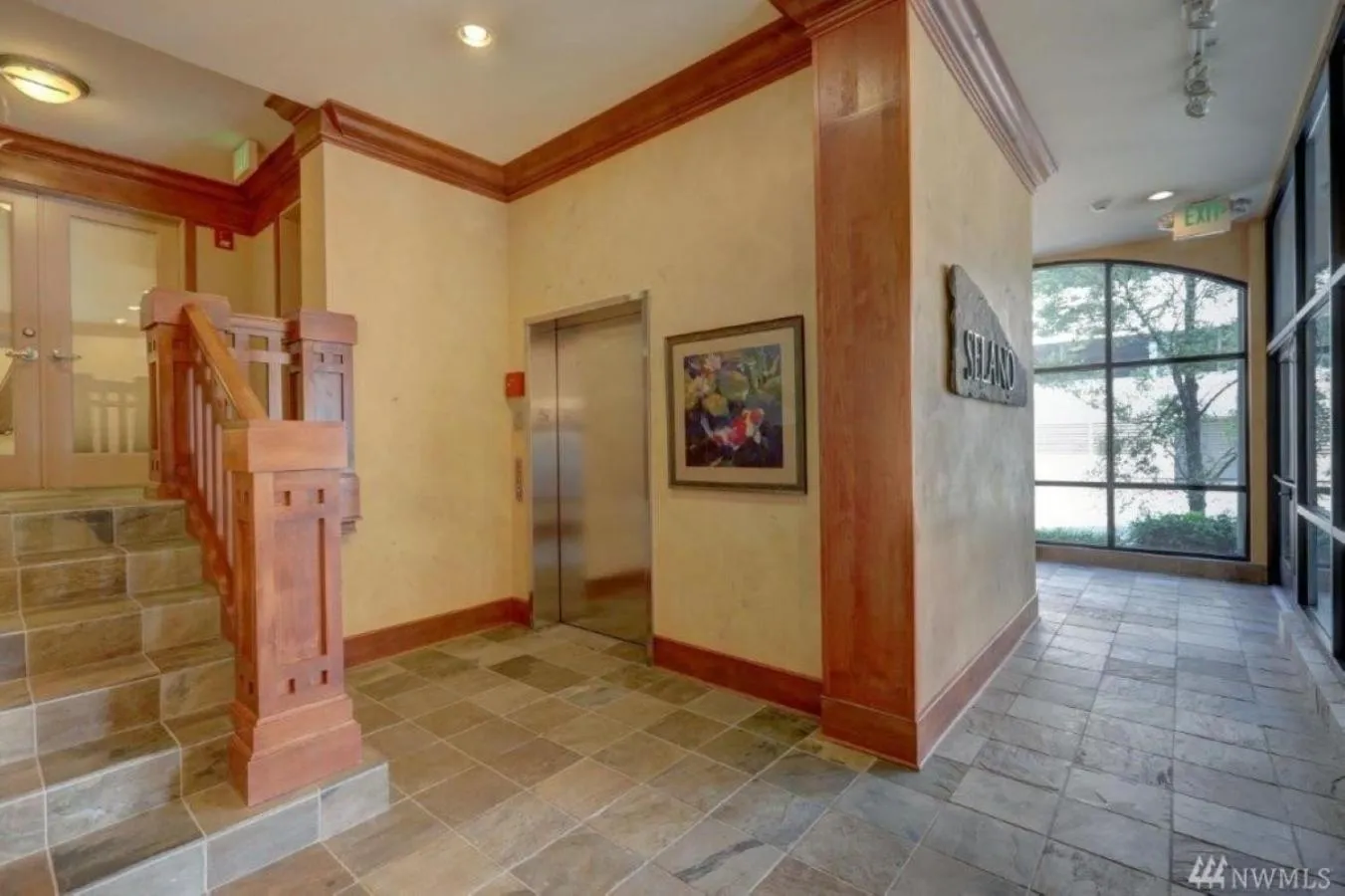 Lobby or reception in Top Floor Water View Oasis near Space Needle & Cruise