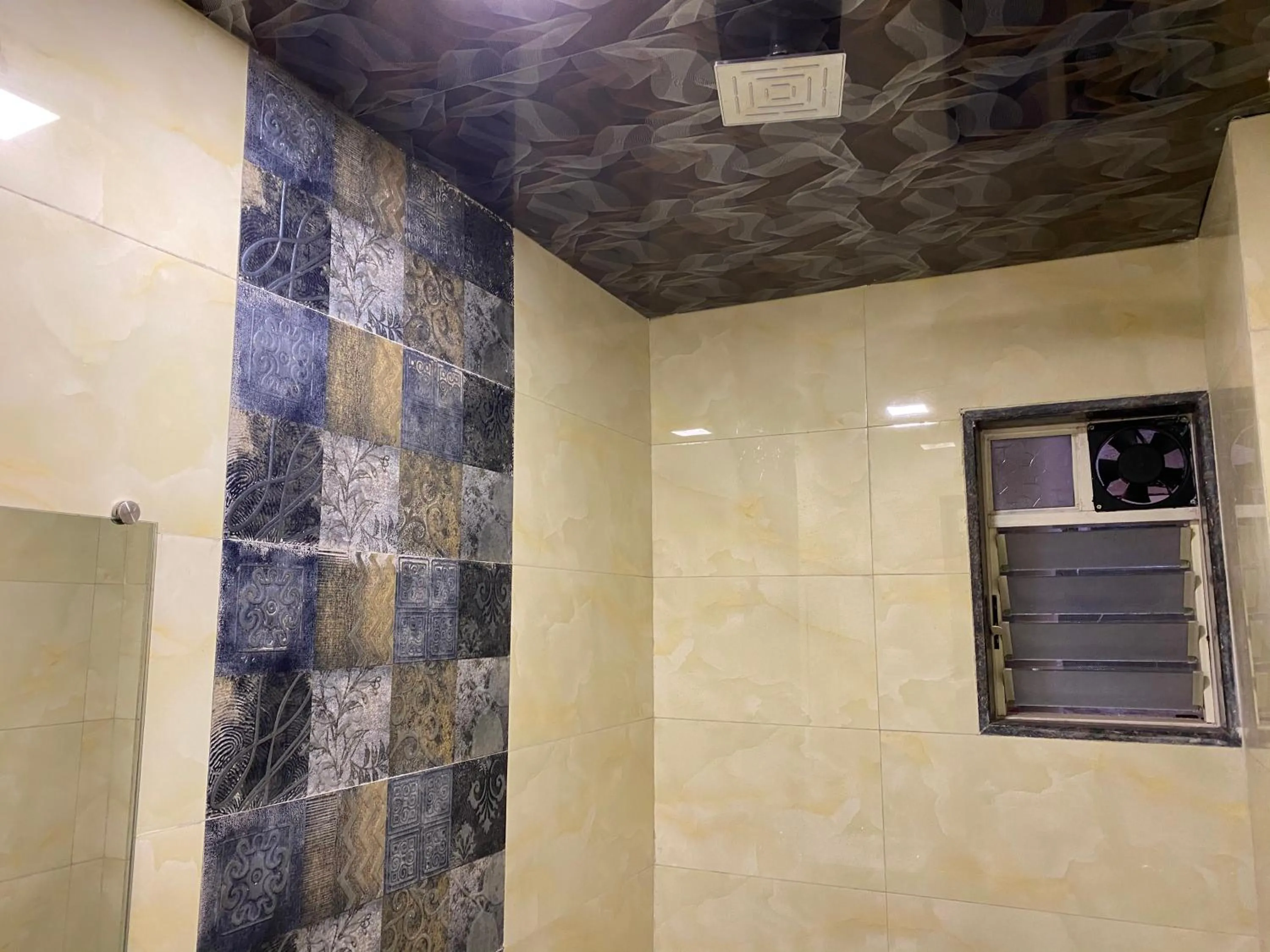 Shower in Galaxy Residency, Panchgani - MTDC Approved