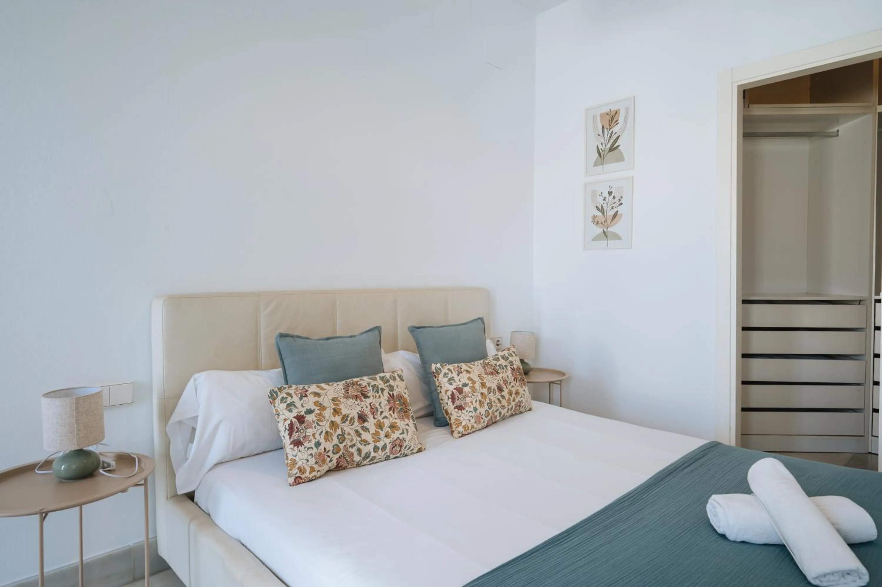 Bed in Áticos Magdalena