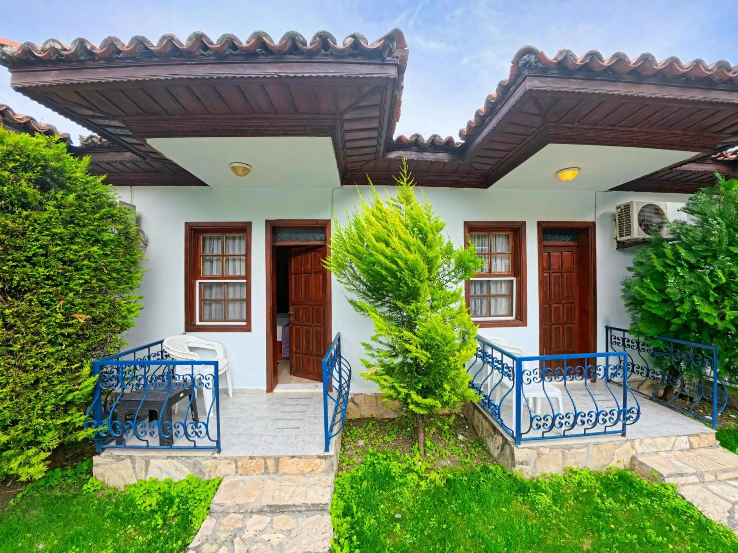 Patio in Dalyan YUNUS HOTEL