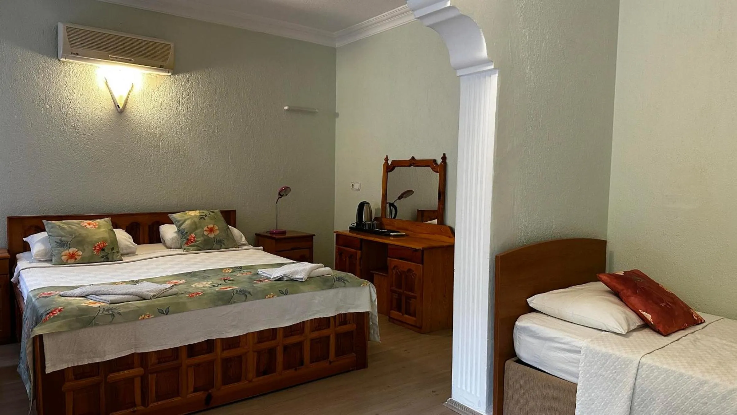 Bedroom, Bed in Dalyan YUNUS HOTEL