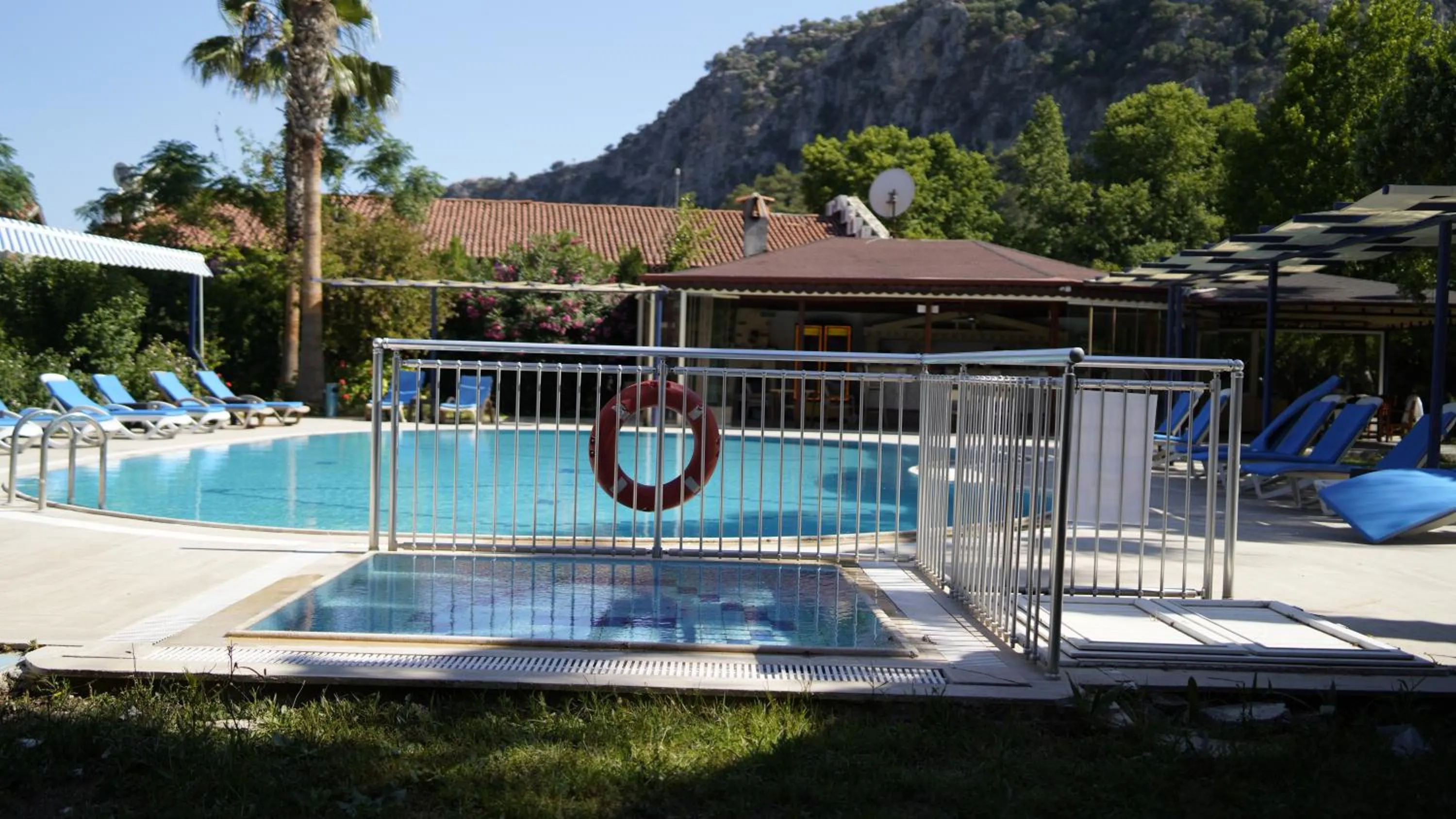 Pool view in Dalyan YUNUS HOTEL