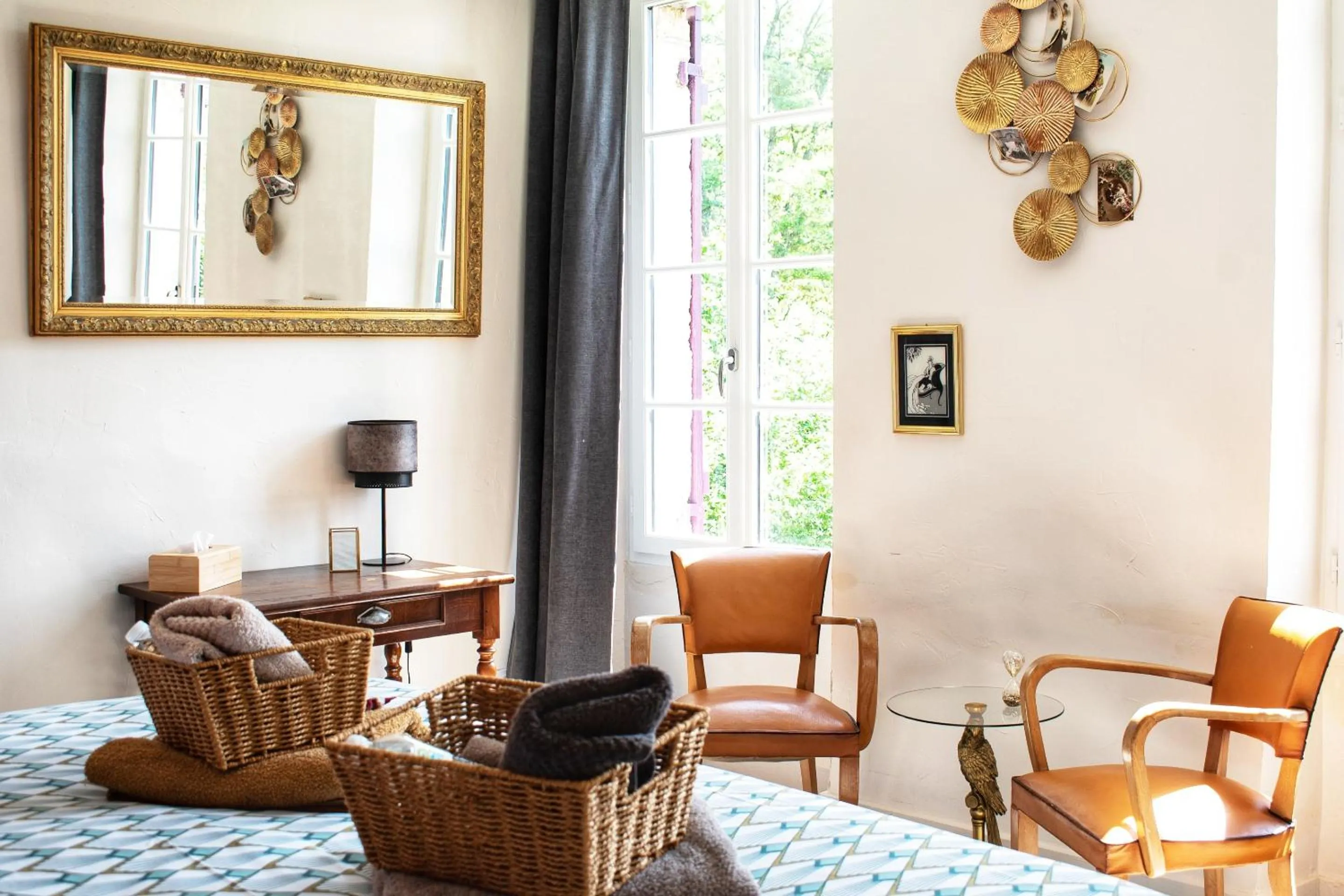 Bedroom in Les Volets Violets