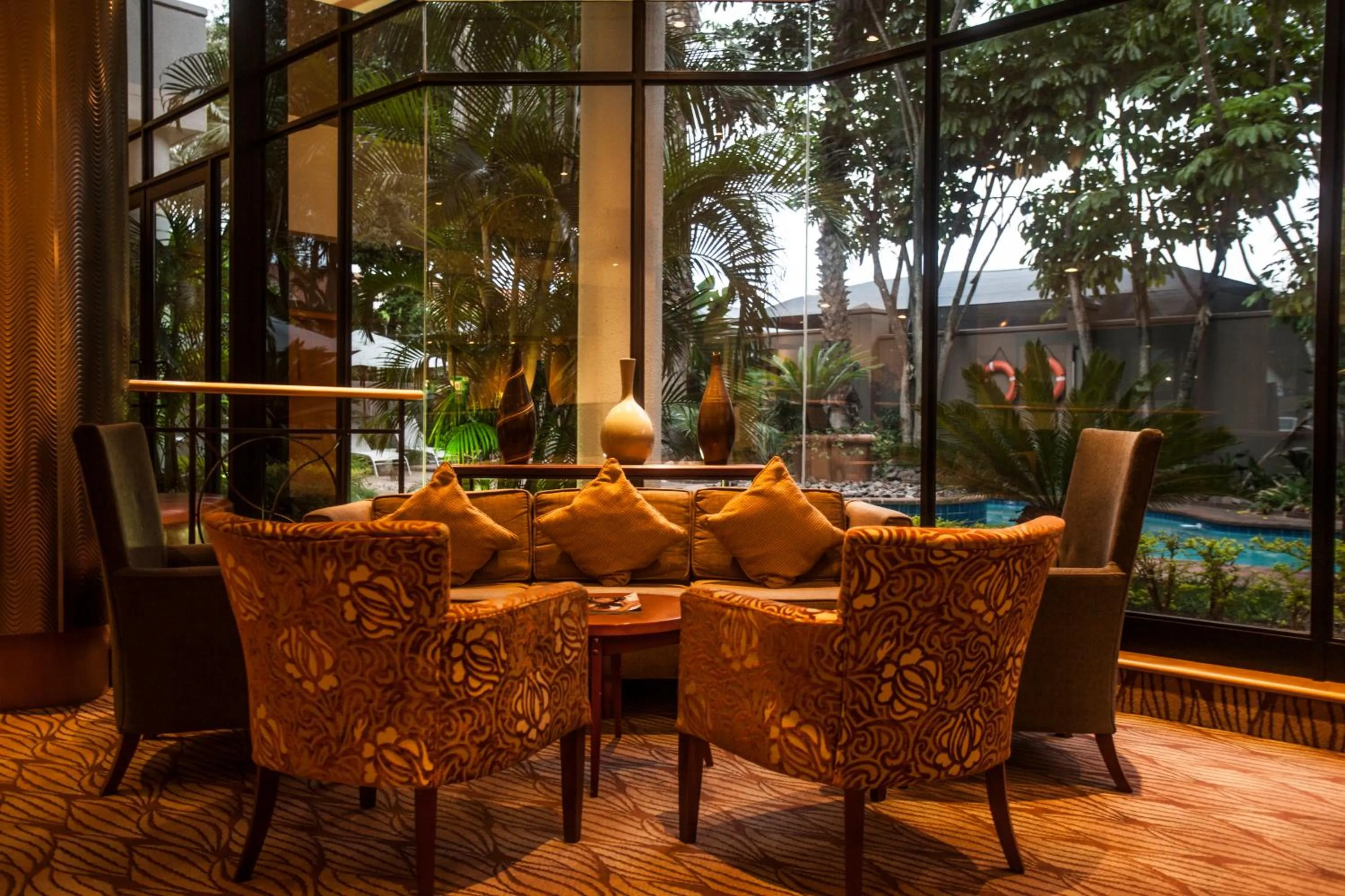 Restaurant/places to eat in Garden Court Hatfield