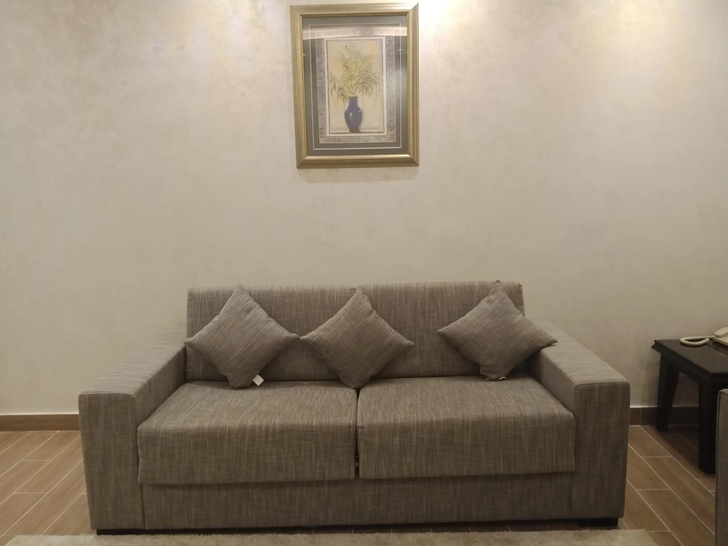 Living room in Le Park Hotel