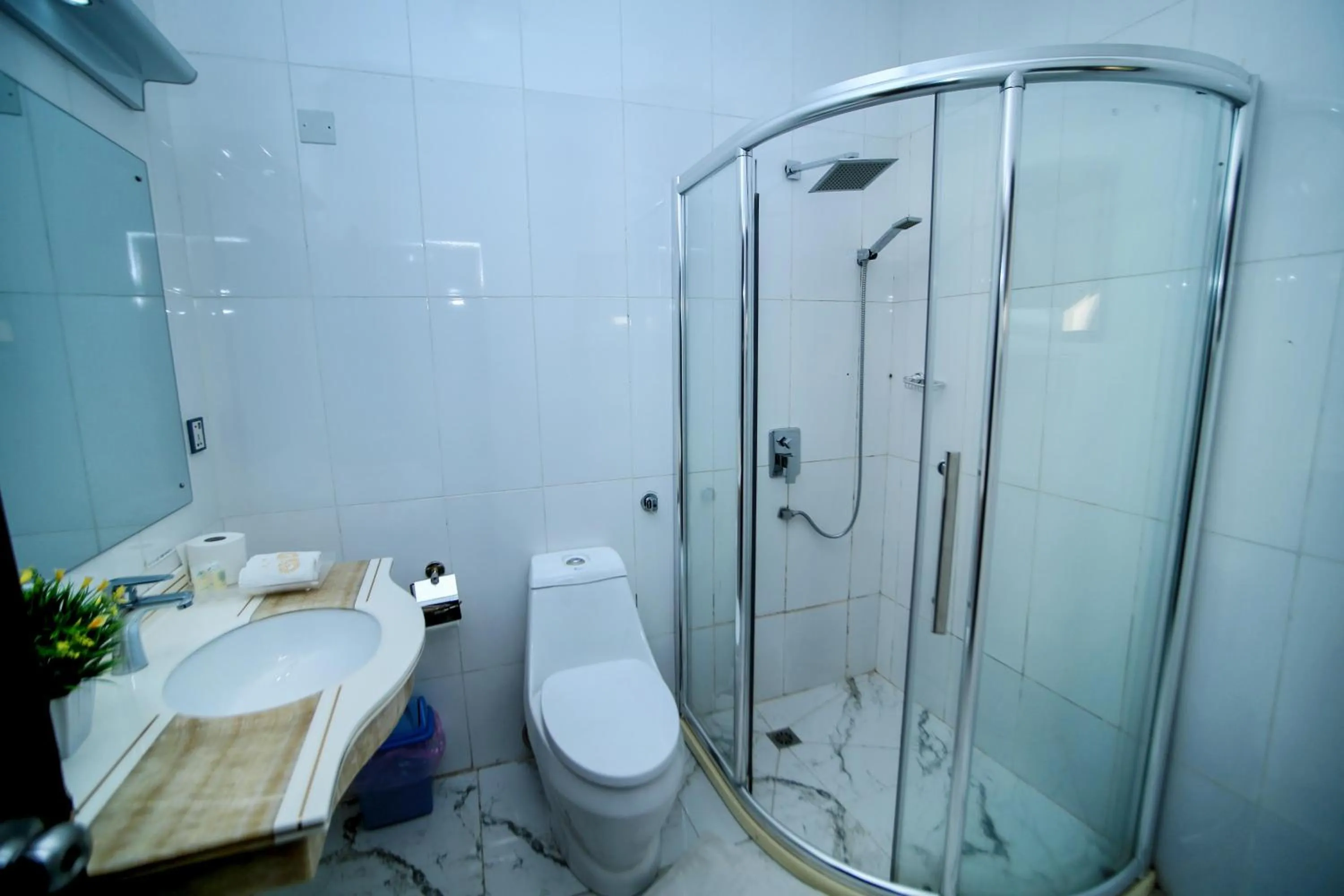 Shower in Anabel Apartment and Suites, Abuja