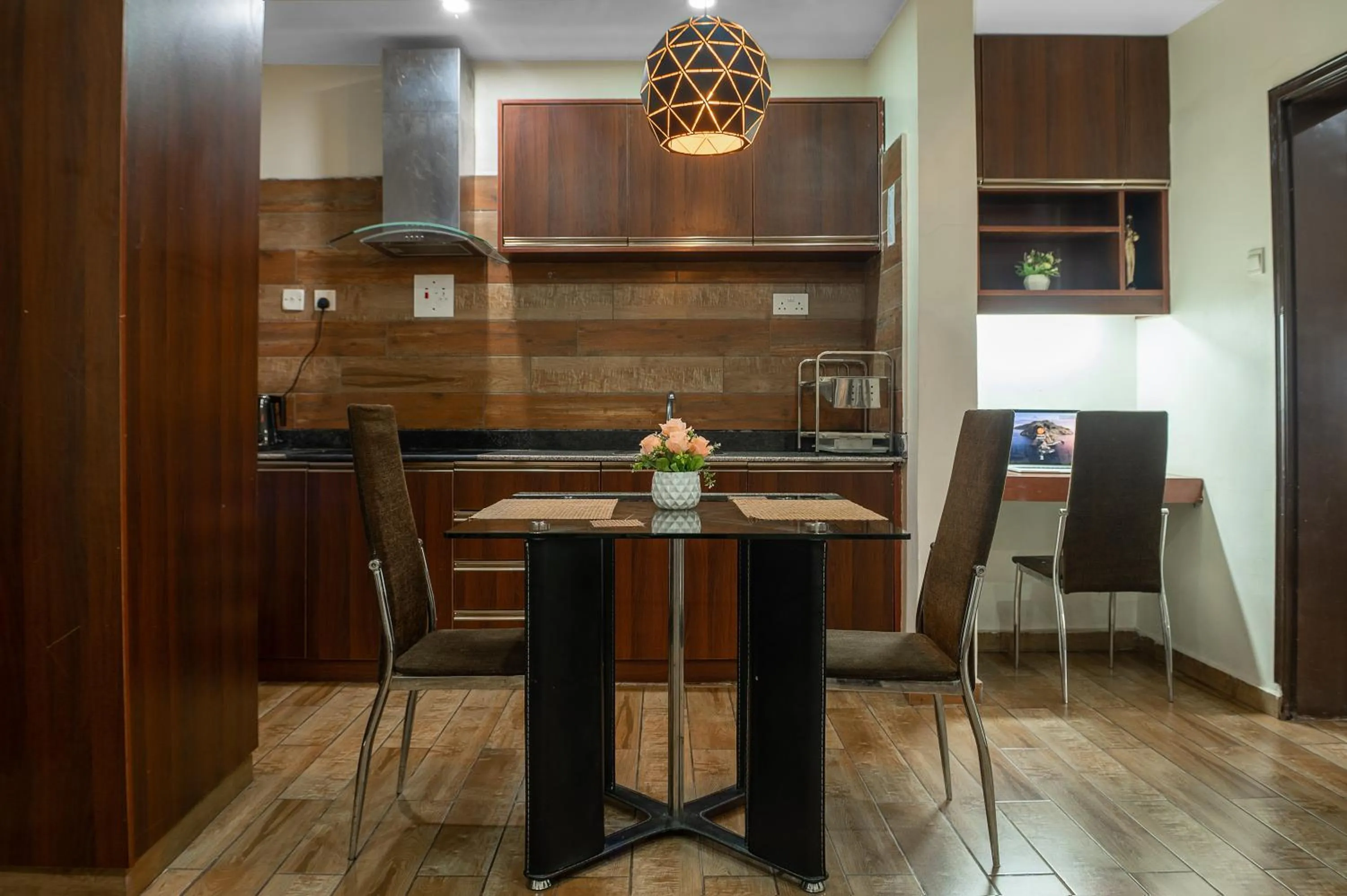 Kitchen or kitchenette in Anabel Apartment and Suites, Abuja