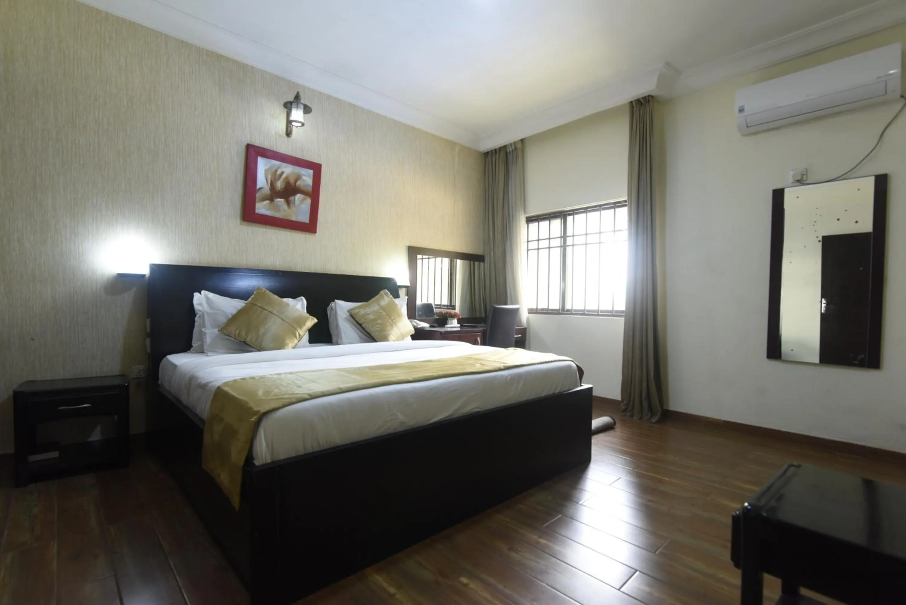 Bed in Anabel Apartment and Suites, Abuja