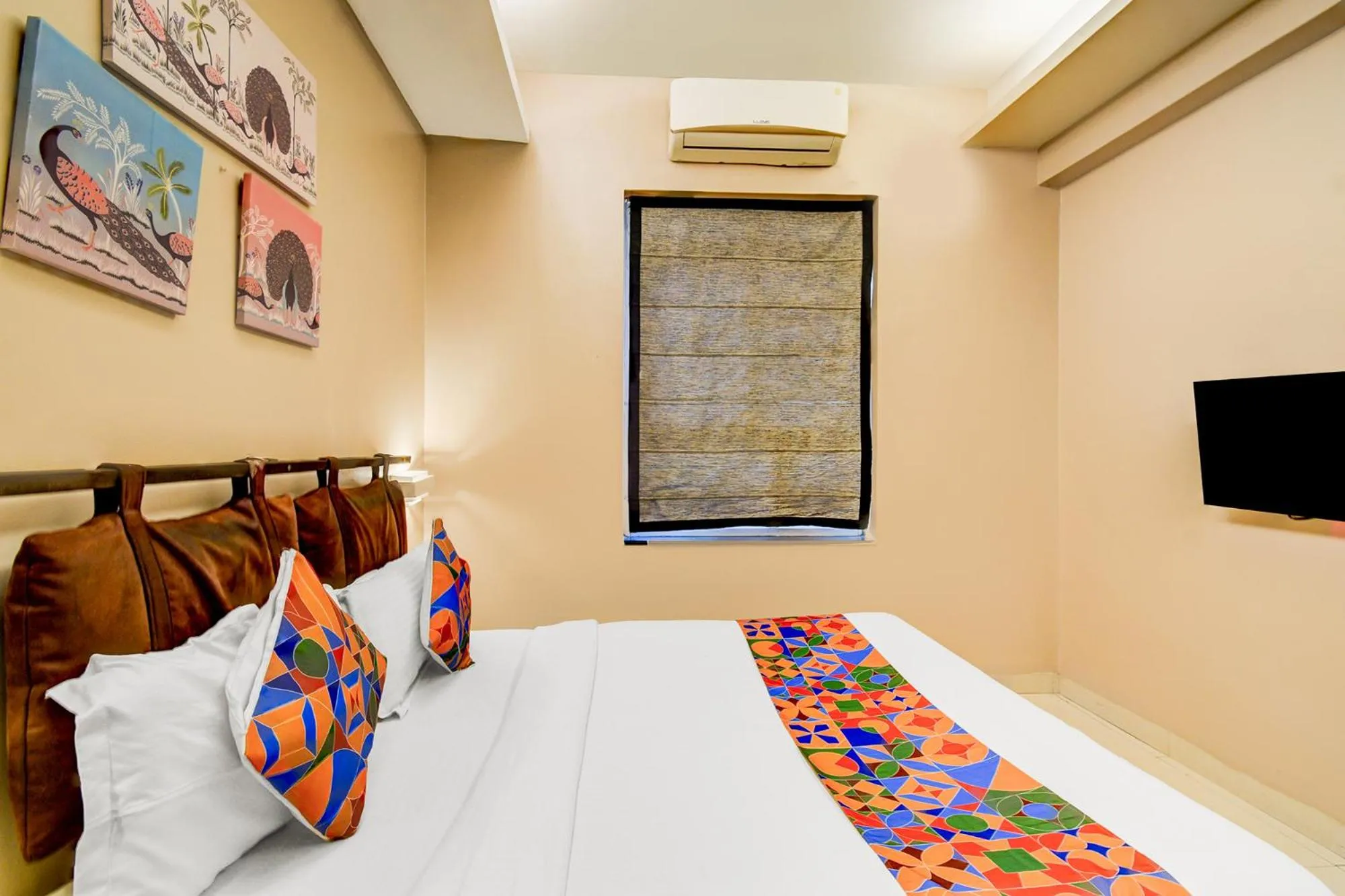 Bed in FabHotel Arastu Plaza - Nr Nampally Railway Station