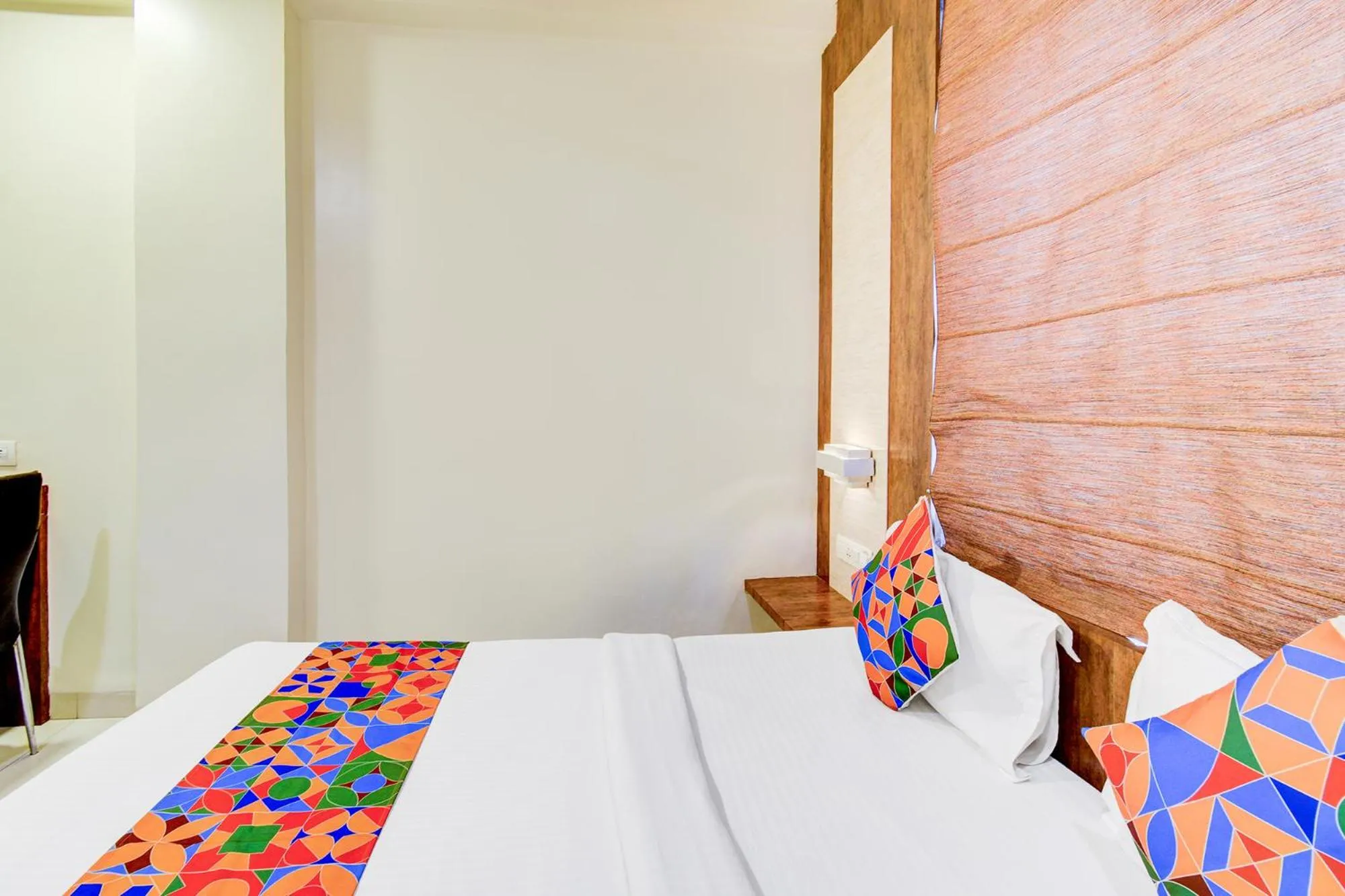 Bed in FabHotel Arastu Plaza - Nr Nampally Railway Station