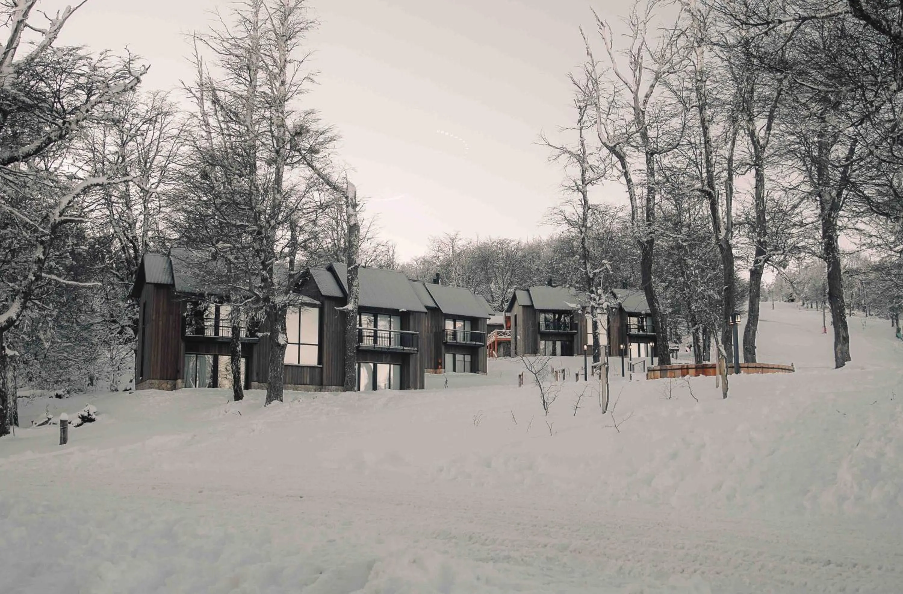 El Refugio Ski & Summer Lodge