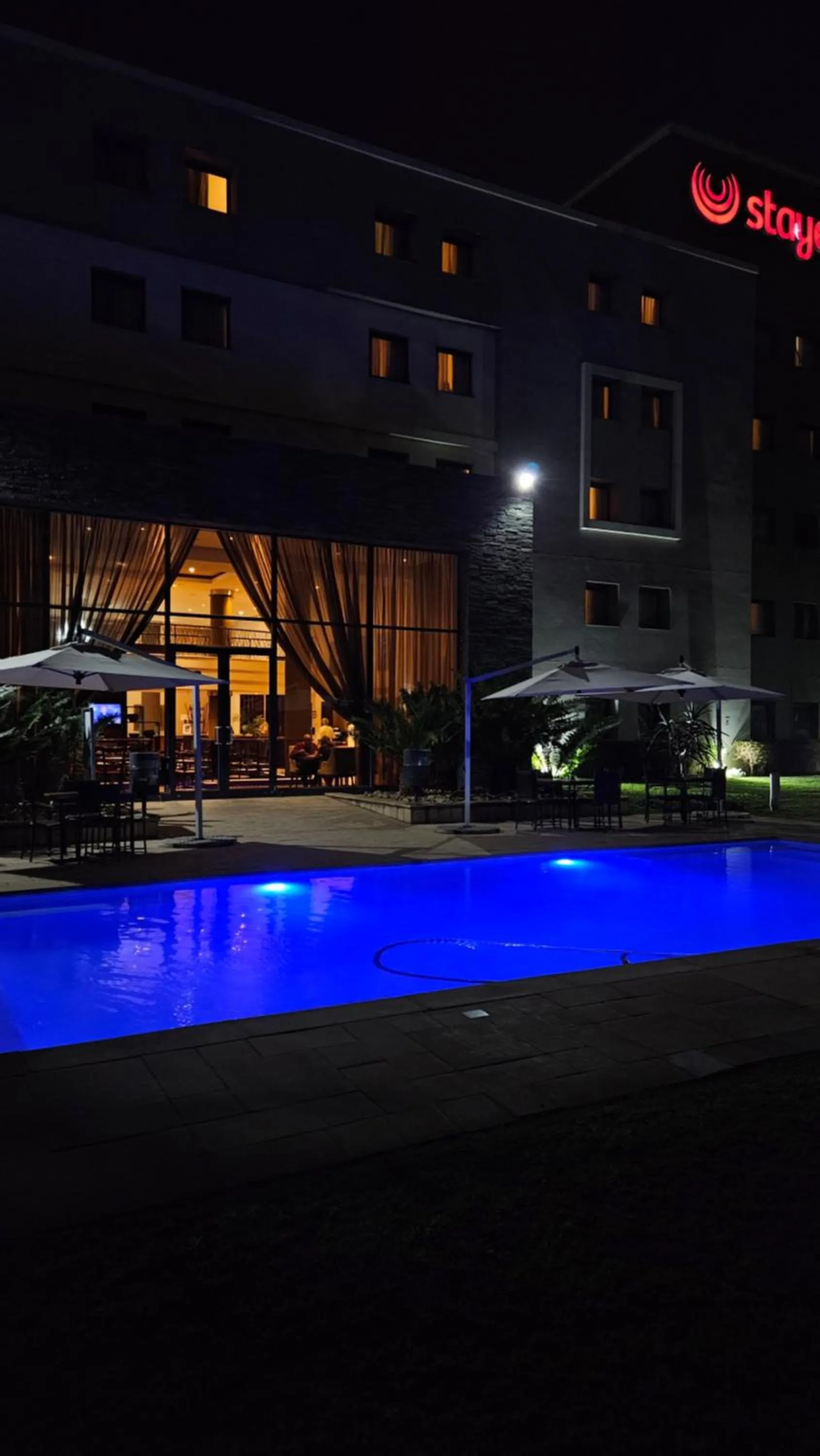 Night in StayEasy Rustenburg