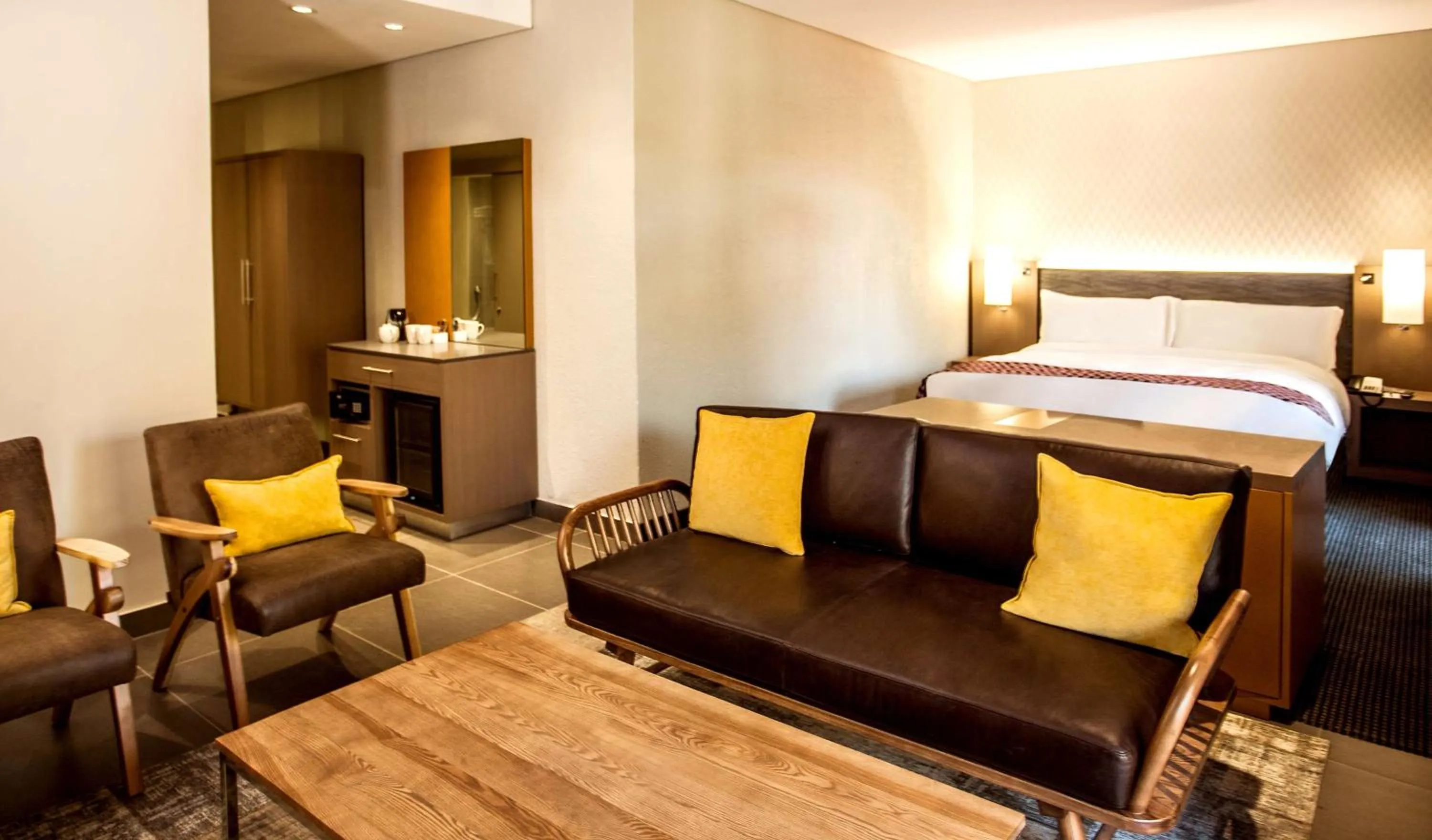 Photo of the whole room, Bed in Garden Court Polokwane