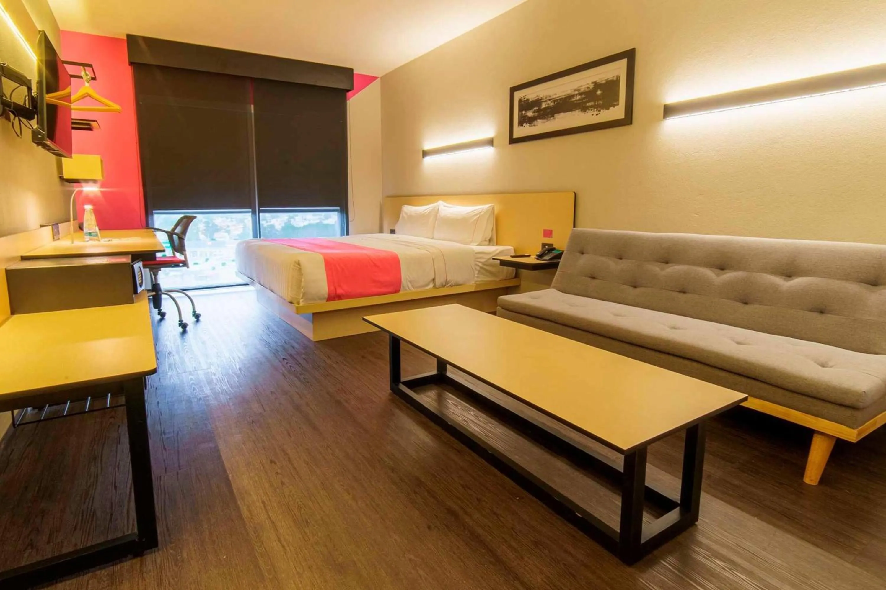 Photo of the whole room in Hotel MX mas cuautitlan Izcalli, Trademark by Wyndham