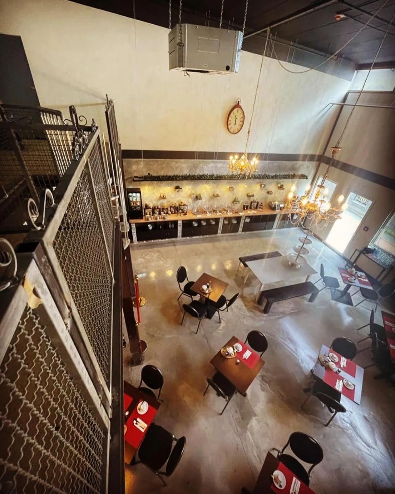 Dining area in Amical Hotel