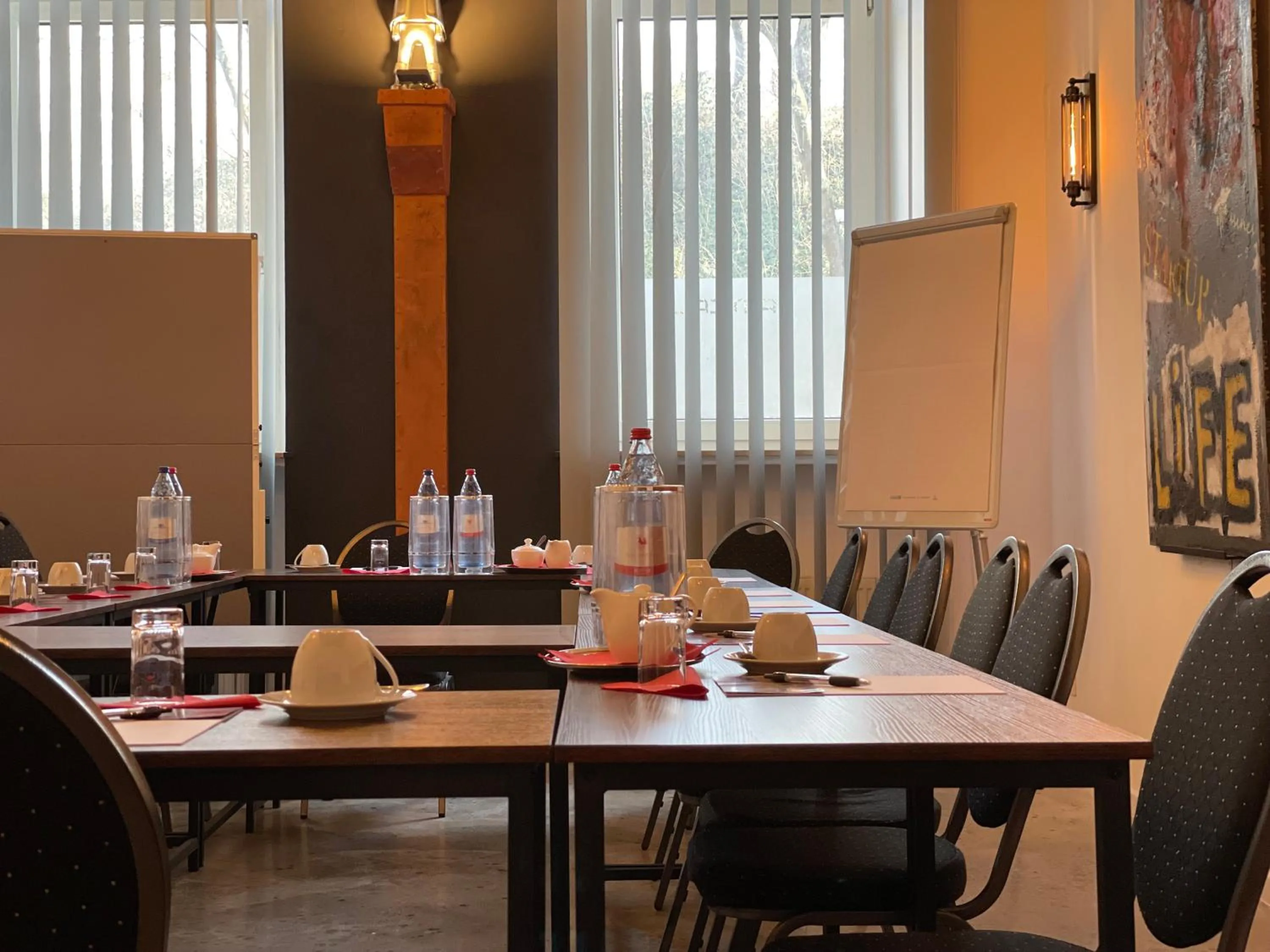 Meeting/conference room in Amical Hotel