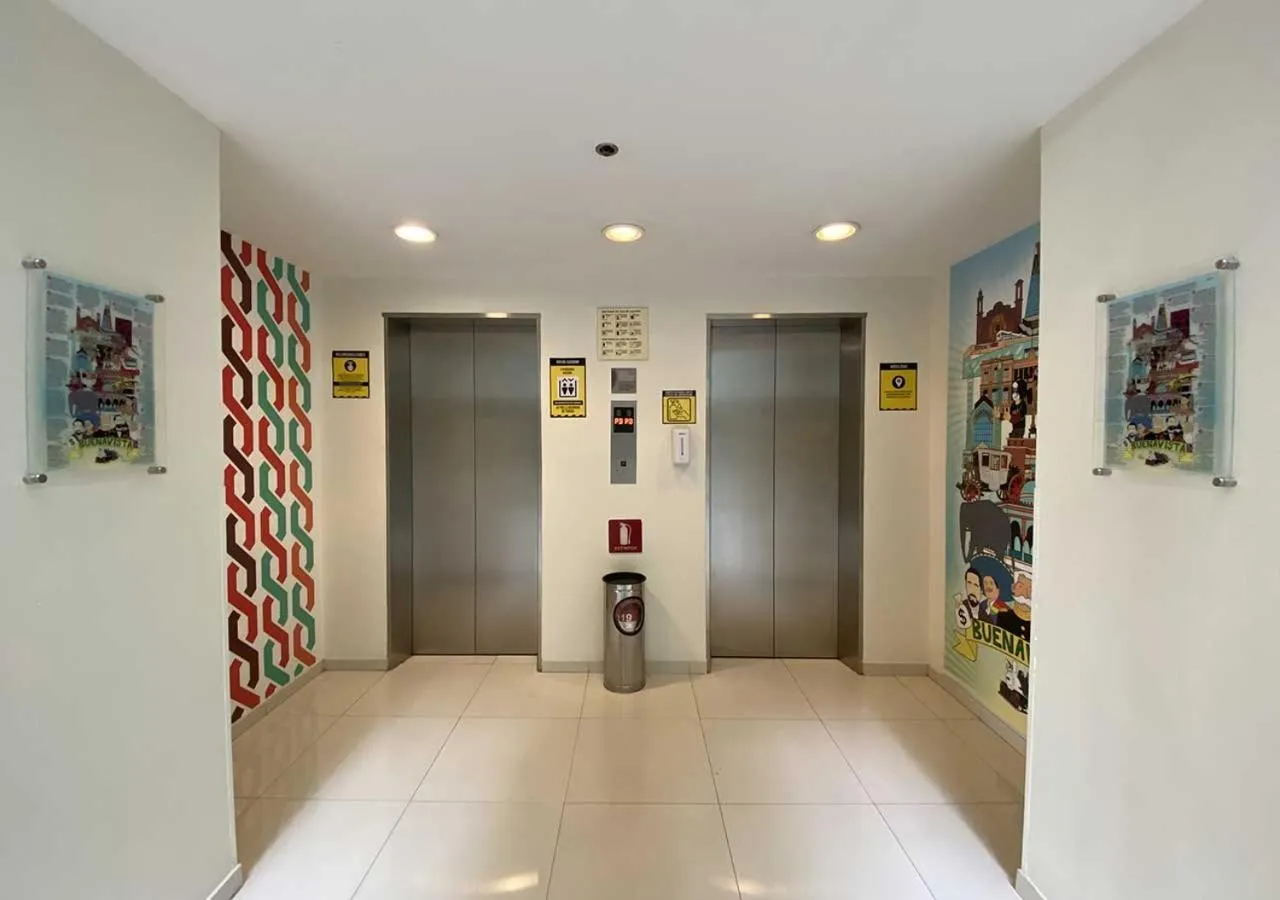 elevator in Hotel MX forum buenavista