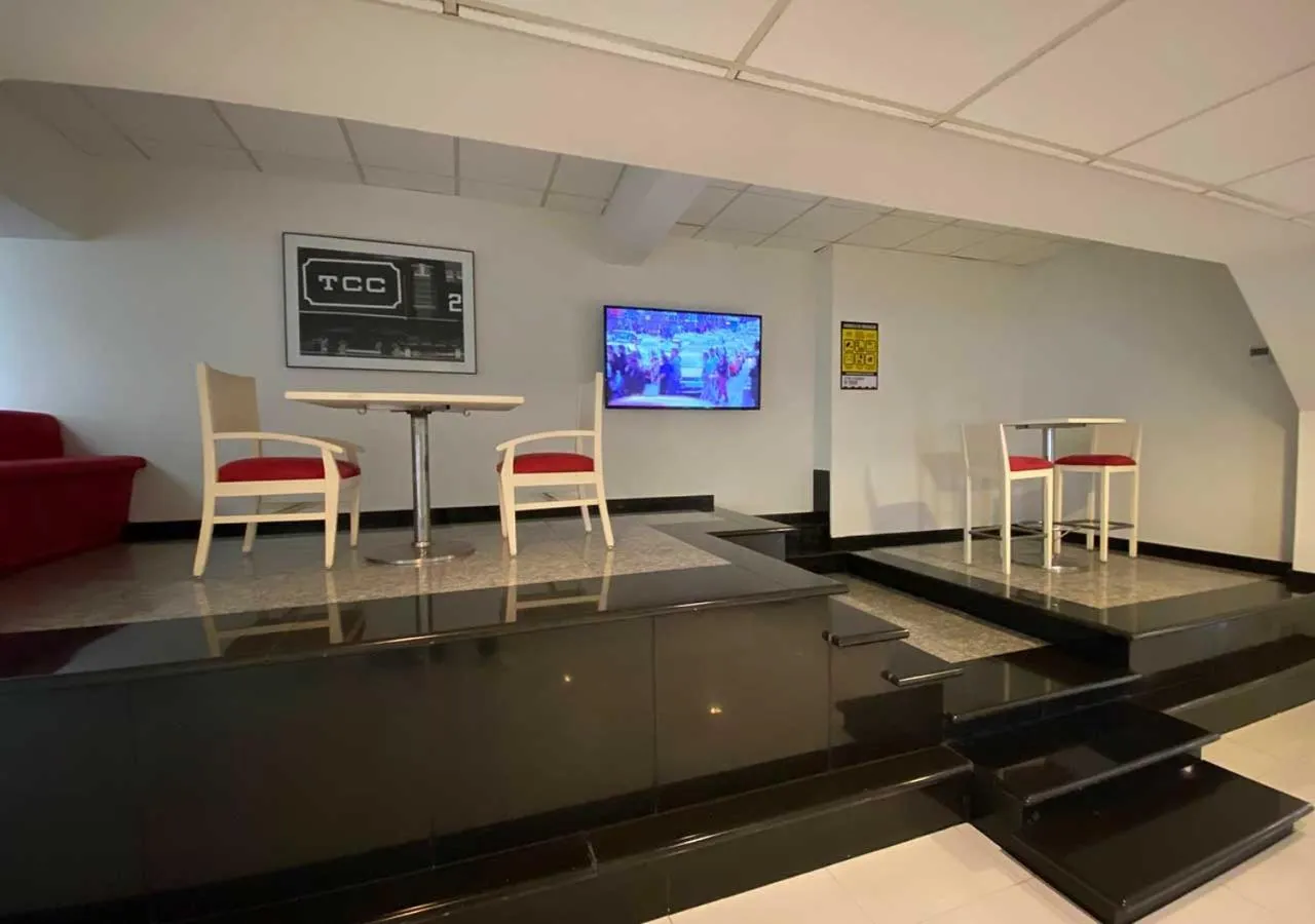 Lounge or bar in Hotel MX forum buenavista