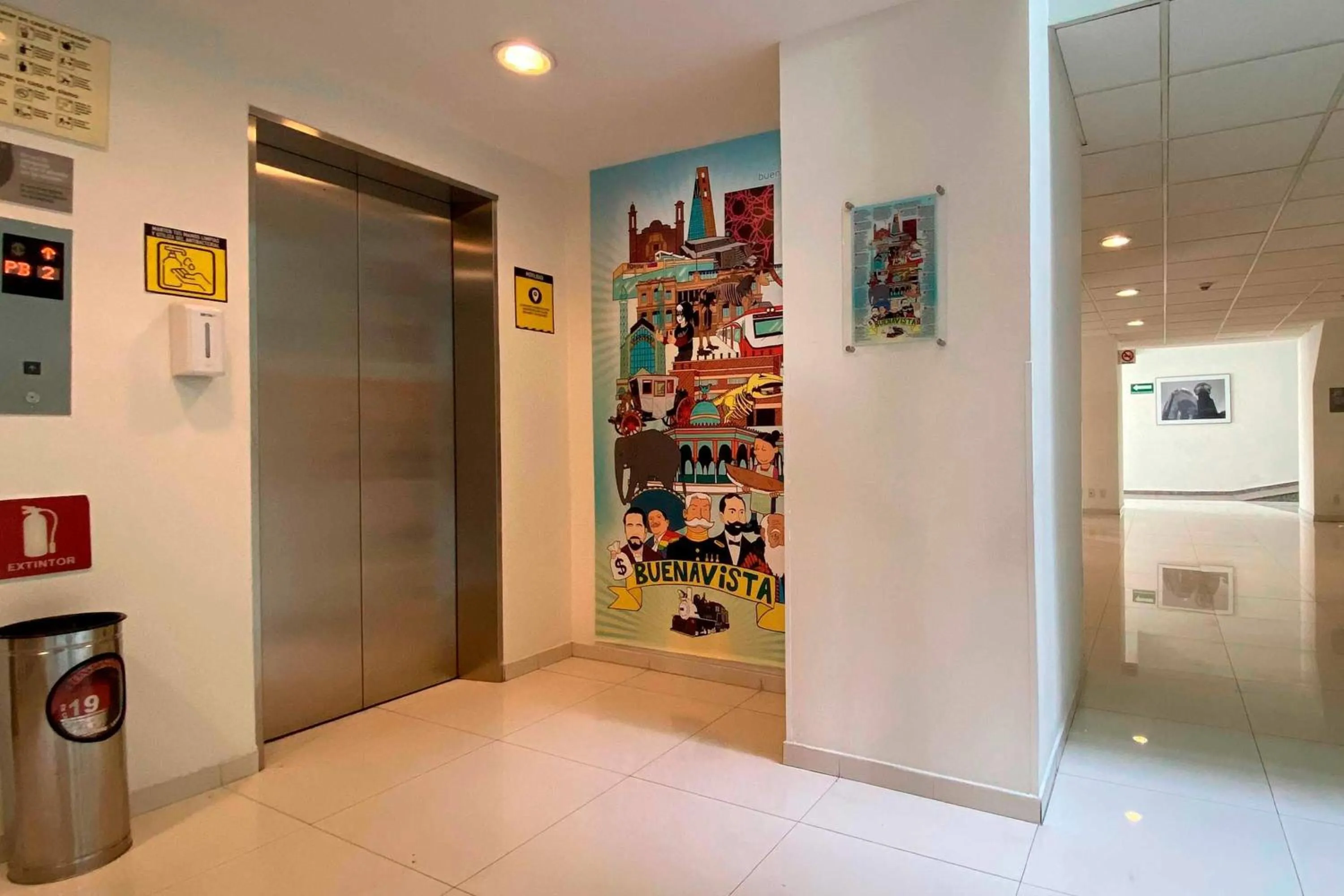 Lobby or reception in Hotel MX forum buenavista CDMX, Trademark by Wyndham